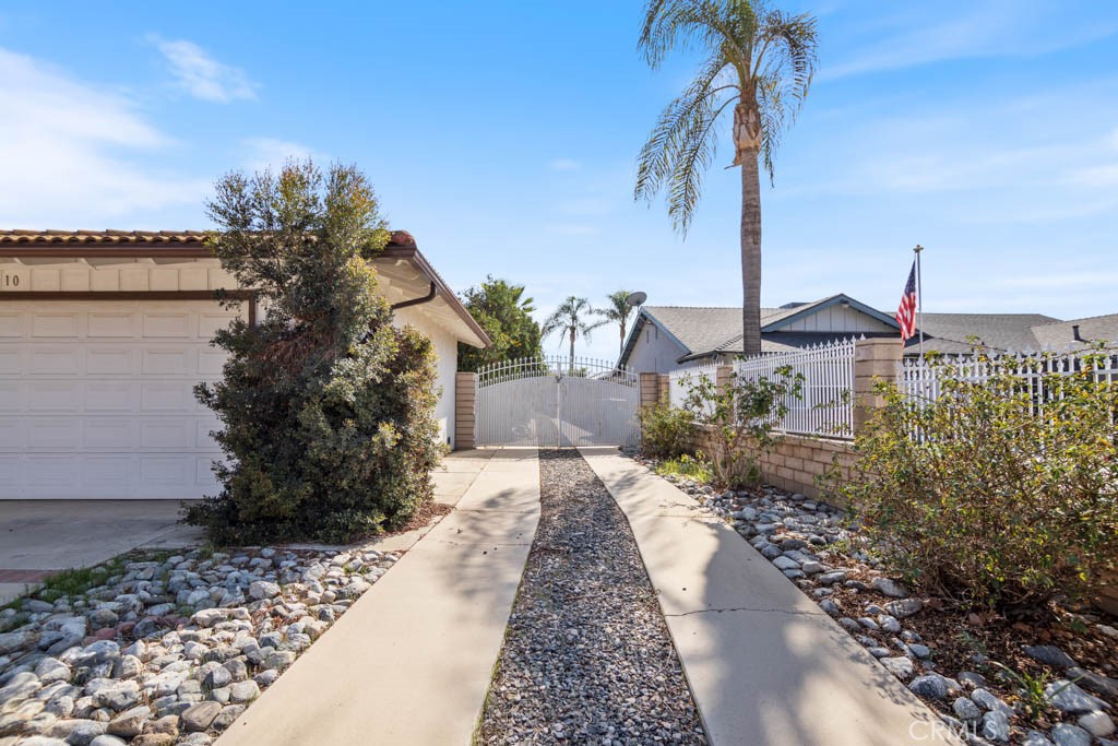 2910 Norco Drive