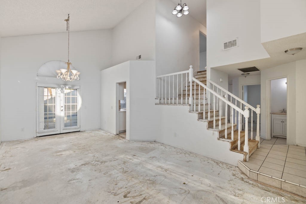 24420 Oakridge Circle