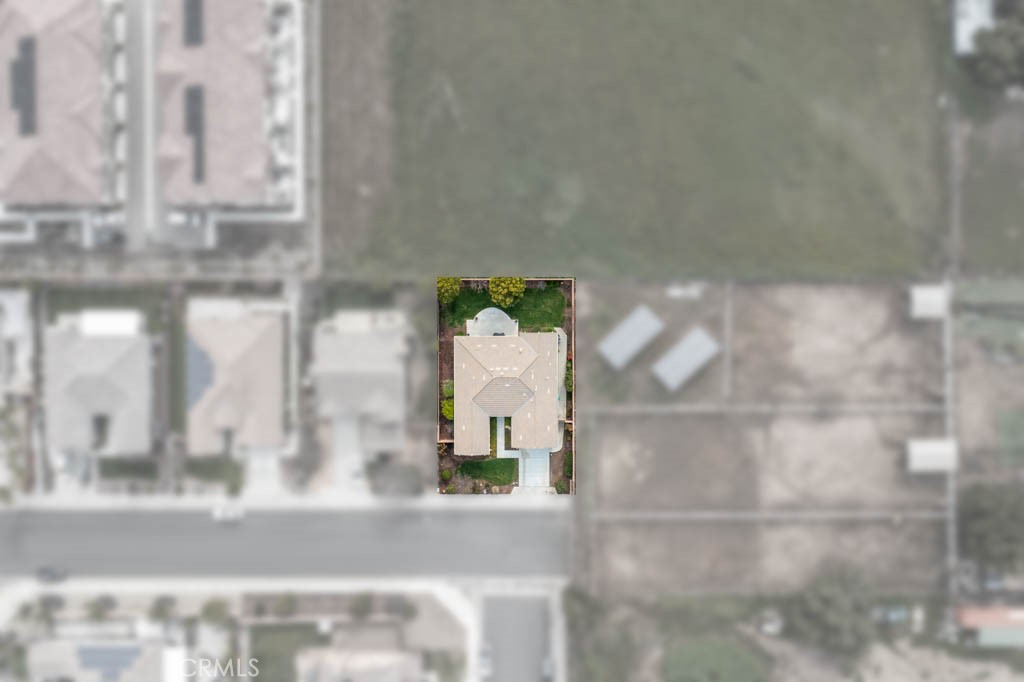 24061 Grafton Avenue