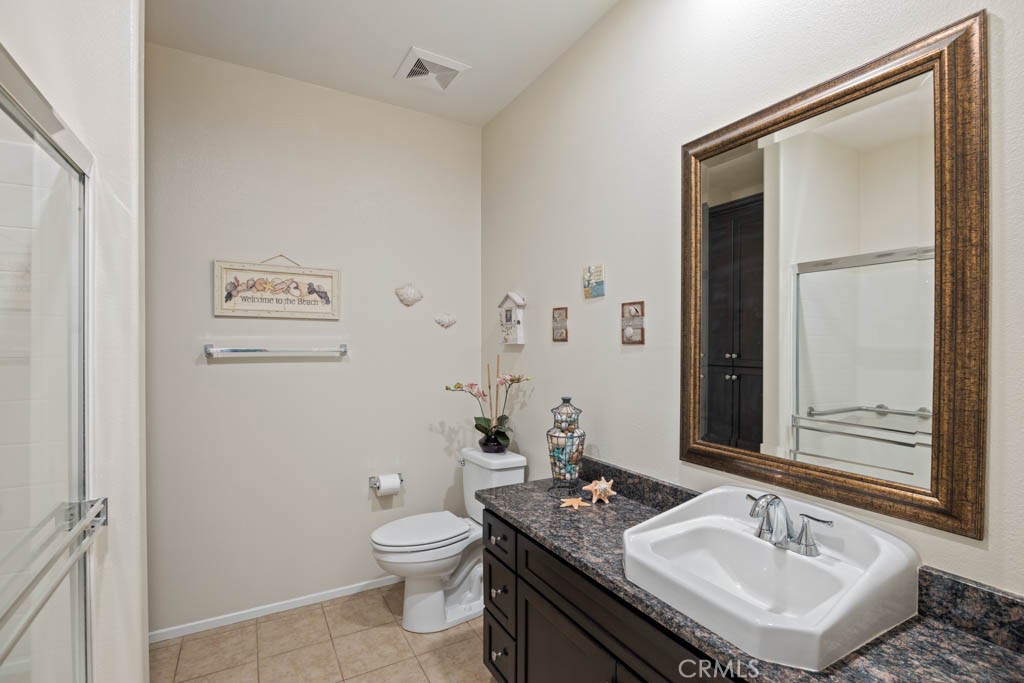 24061 Grafton Avenue