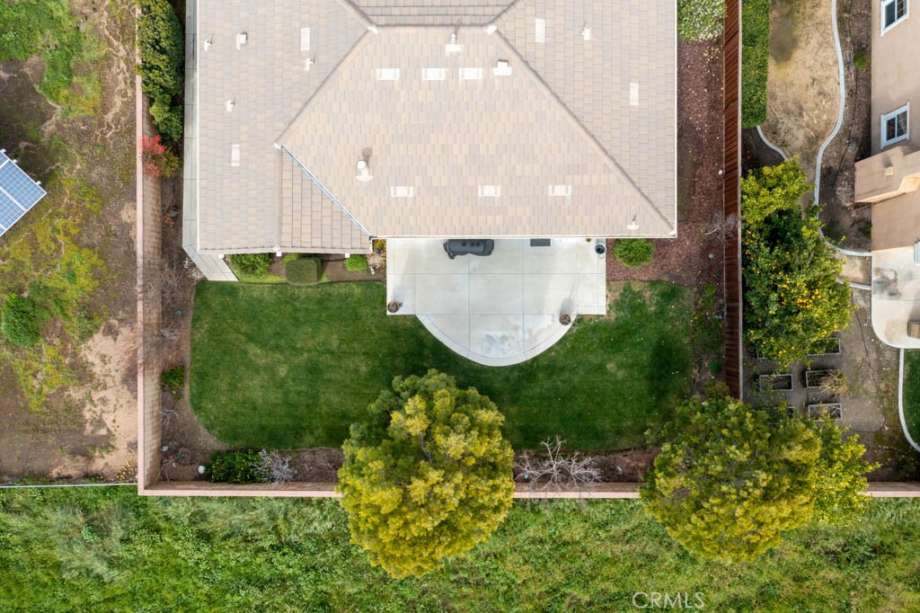 24061 Grafton Avenue