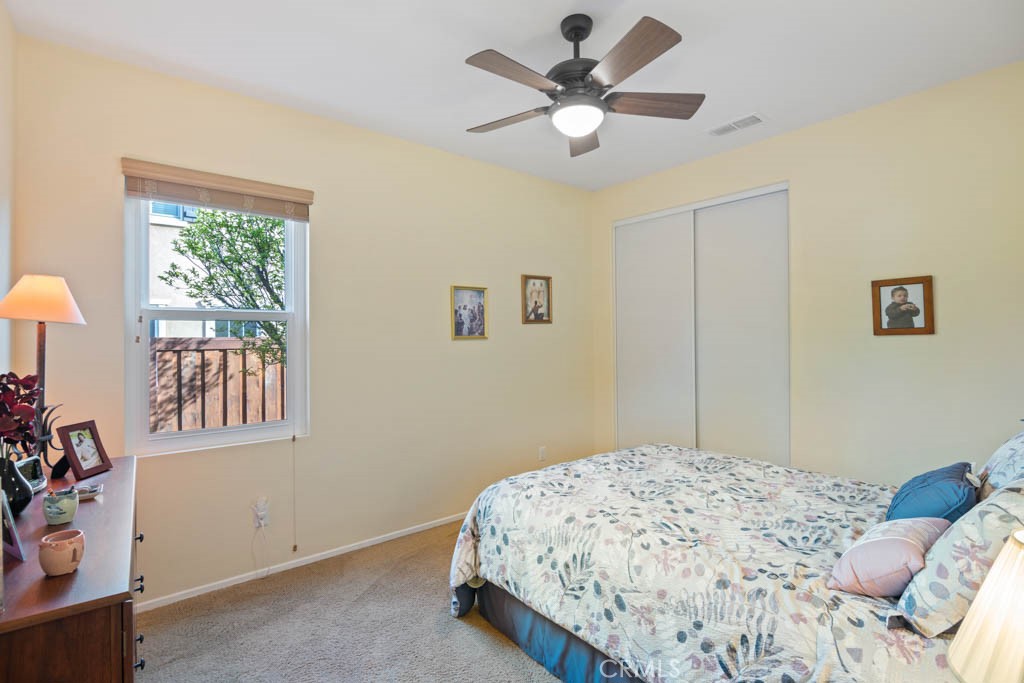 24061 Grafton Avenue