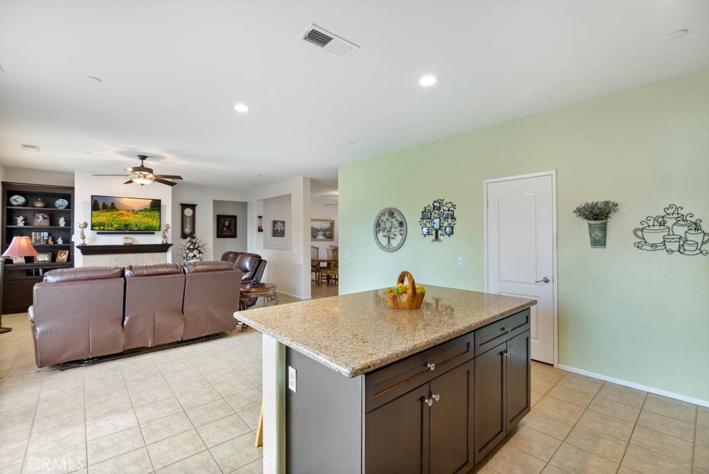 24061 Grafton Avenue