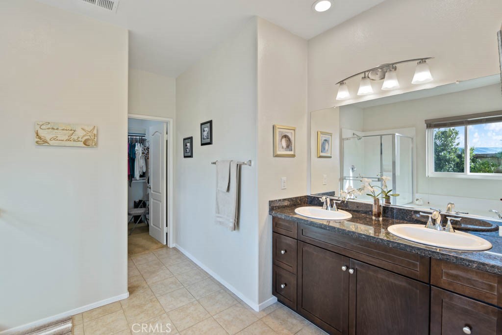 24061 Grafton Avenue