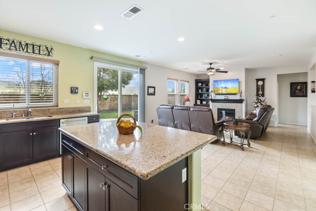 24061 Grafton Avenue