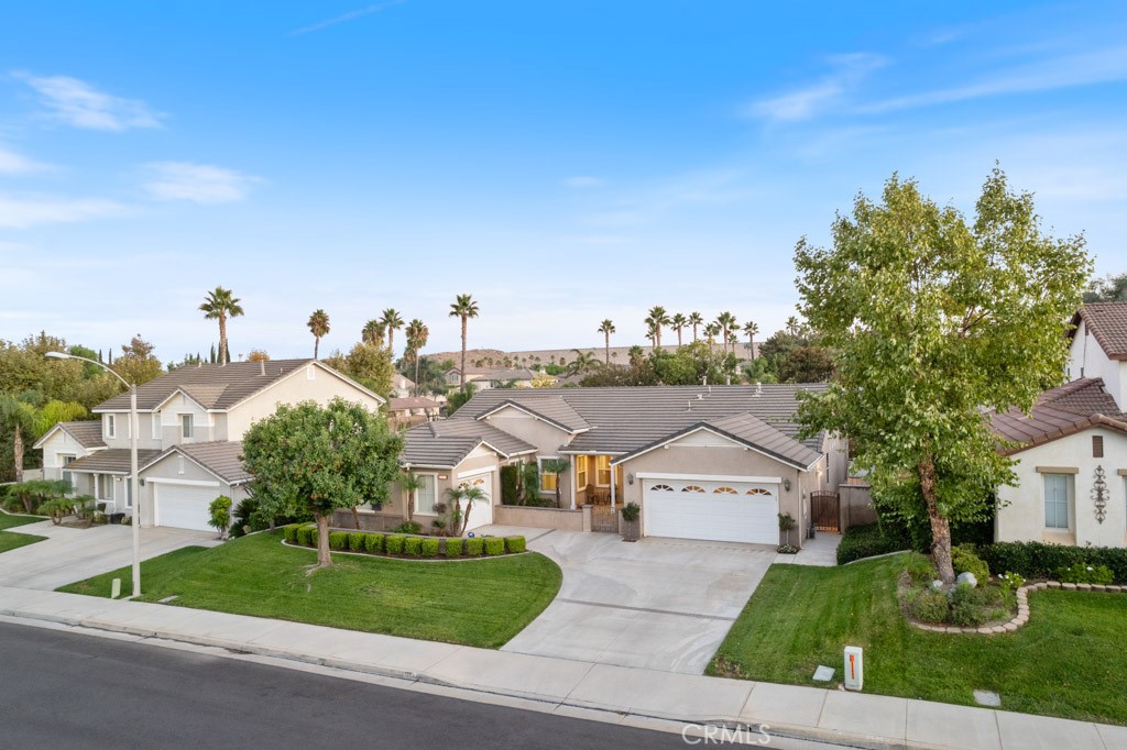 12663 Bougainvillea Way