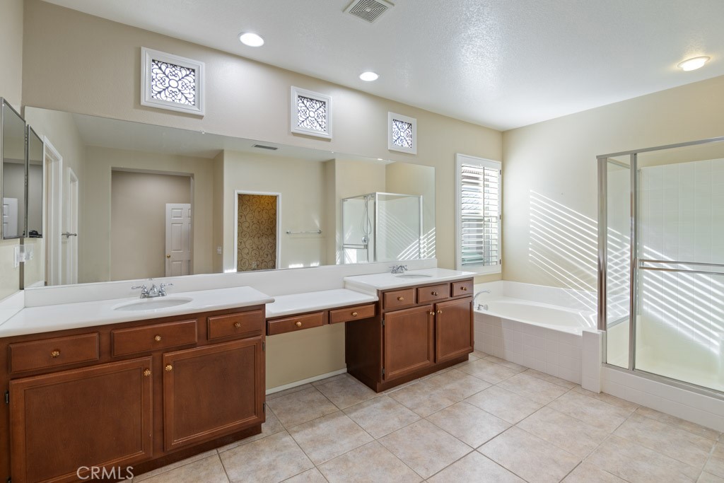 12663 Bougainvillea Way