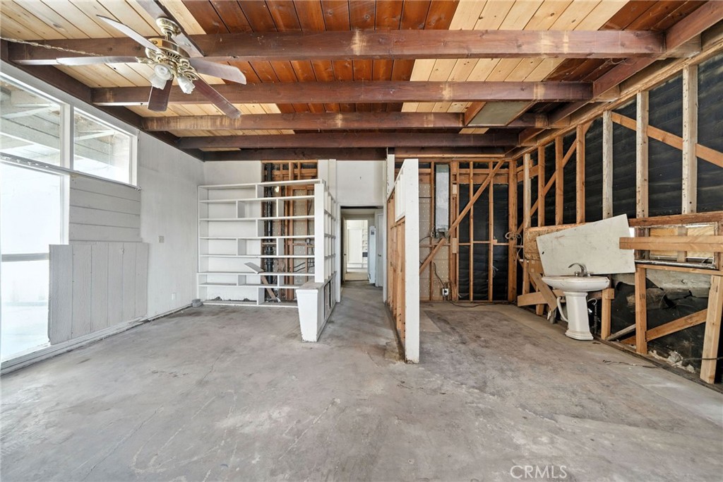 585 E Mead Street