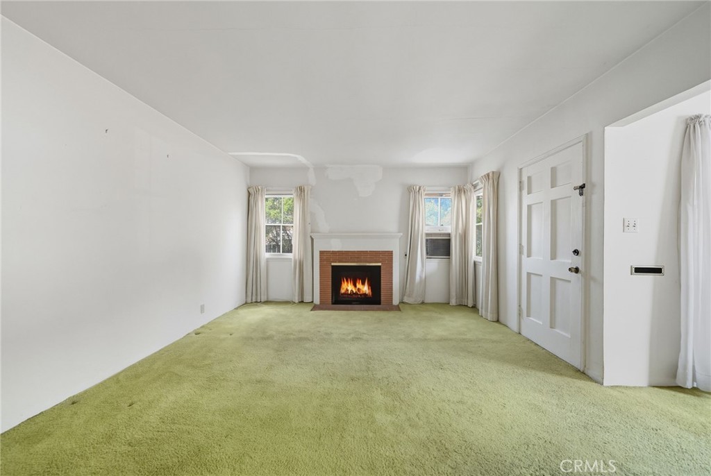 978 Lehigh