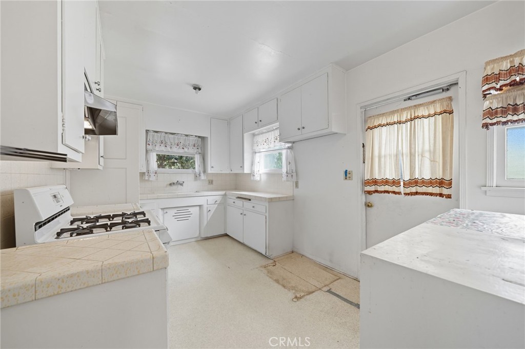 978 Lehigh
