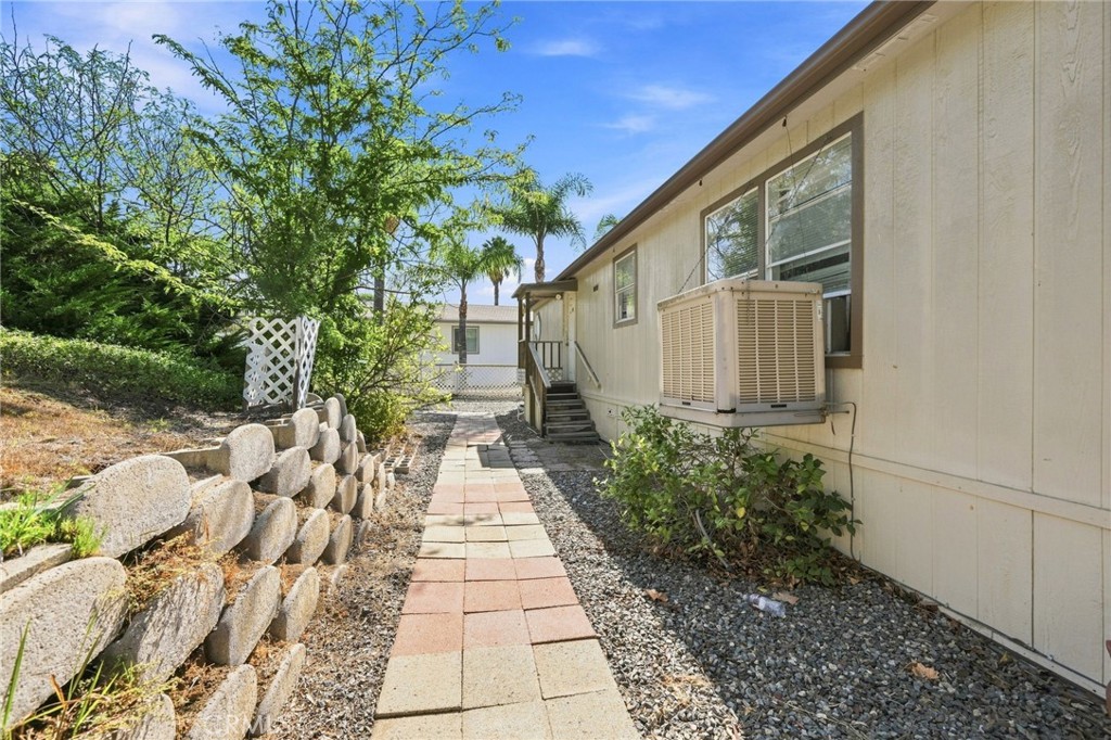 31130 S General Kearny Road 190