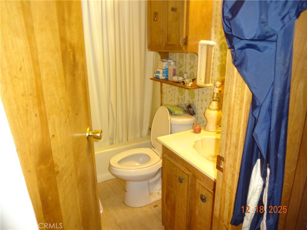 43678 Elliot Court
