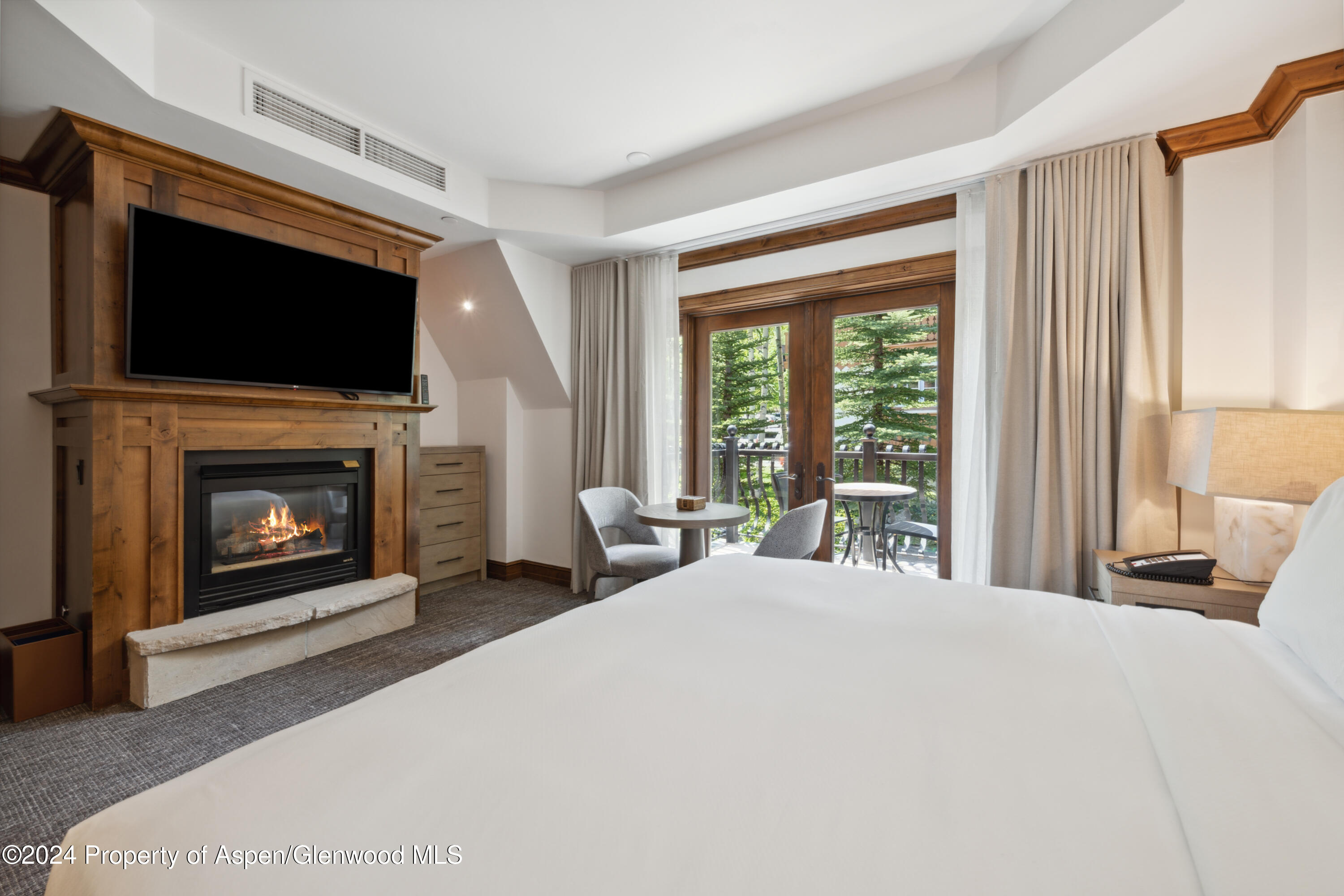 415 E Dean Street, 44ABC Weeks 51/52