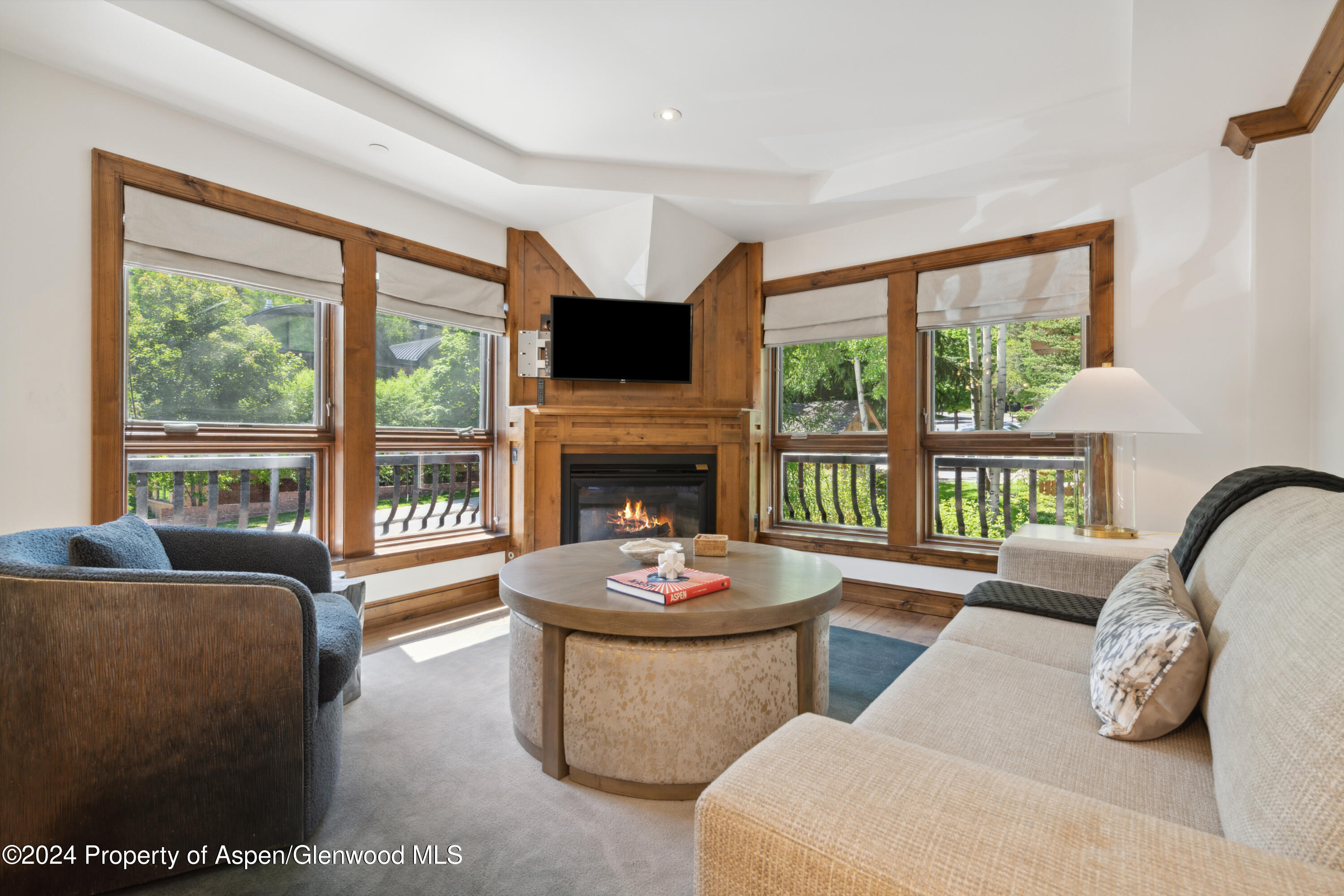 415 E Dean Street, 44ABC Weeks 51/52