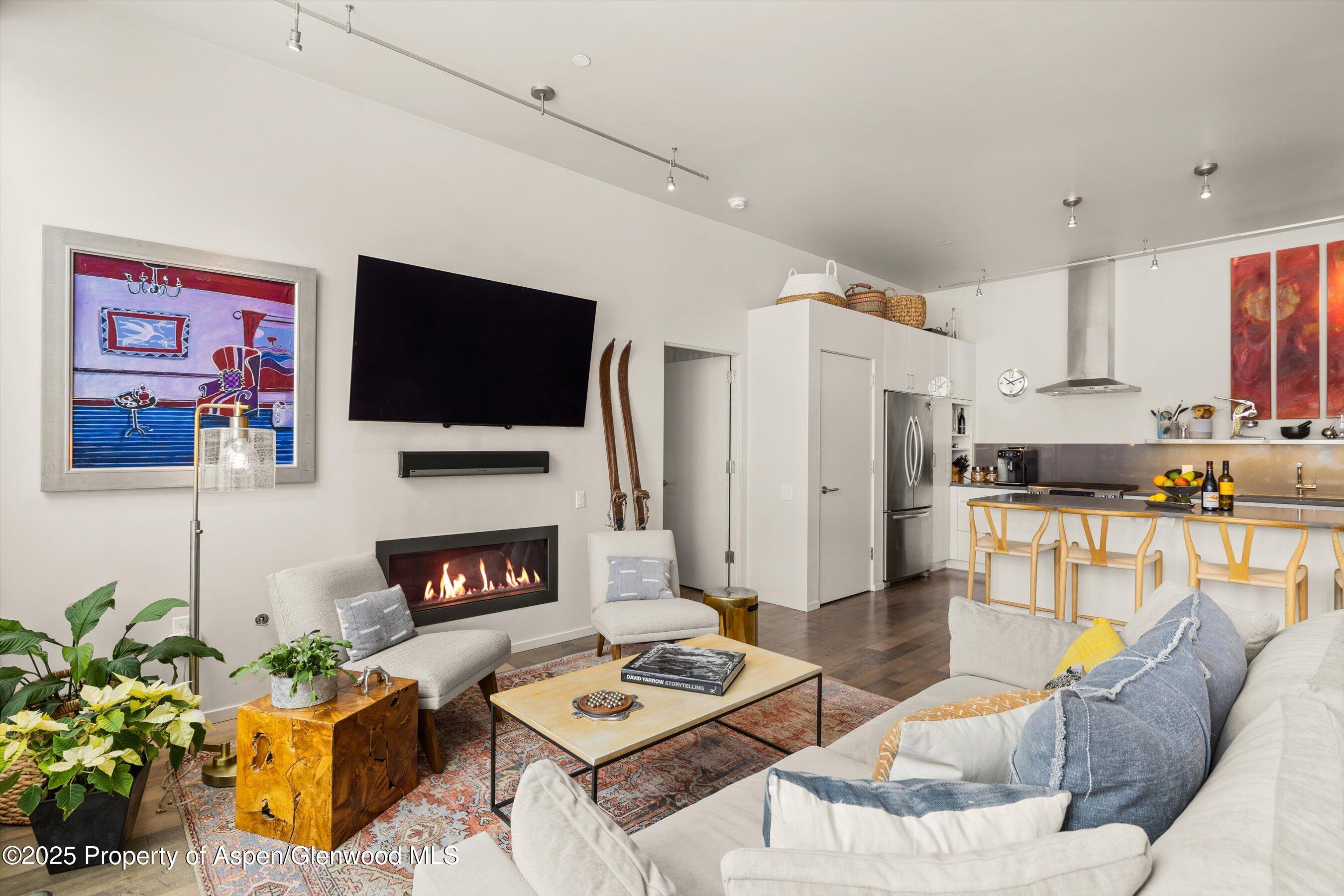 202 Evans Road, 104