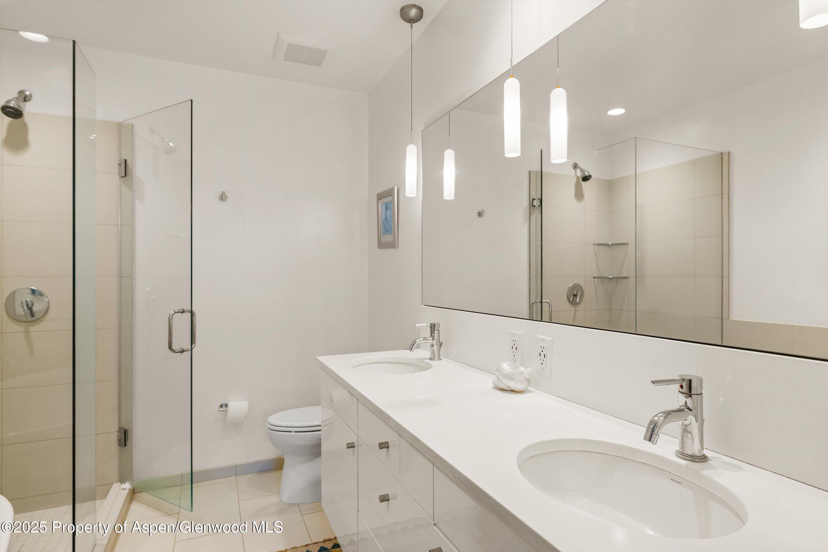 202 Evans Road, 104
