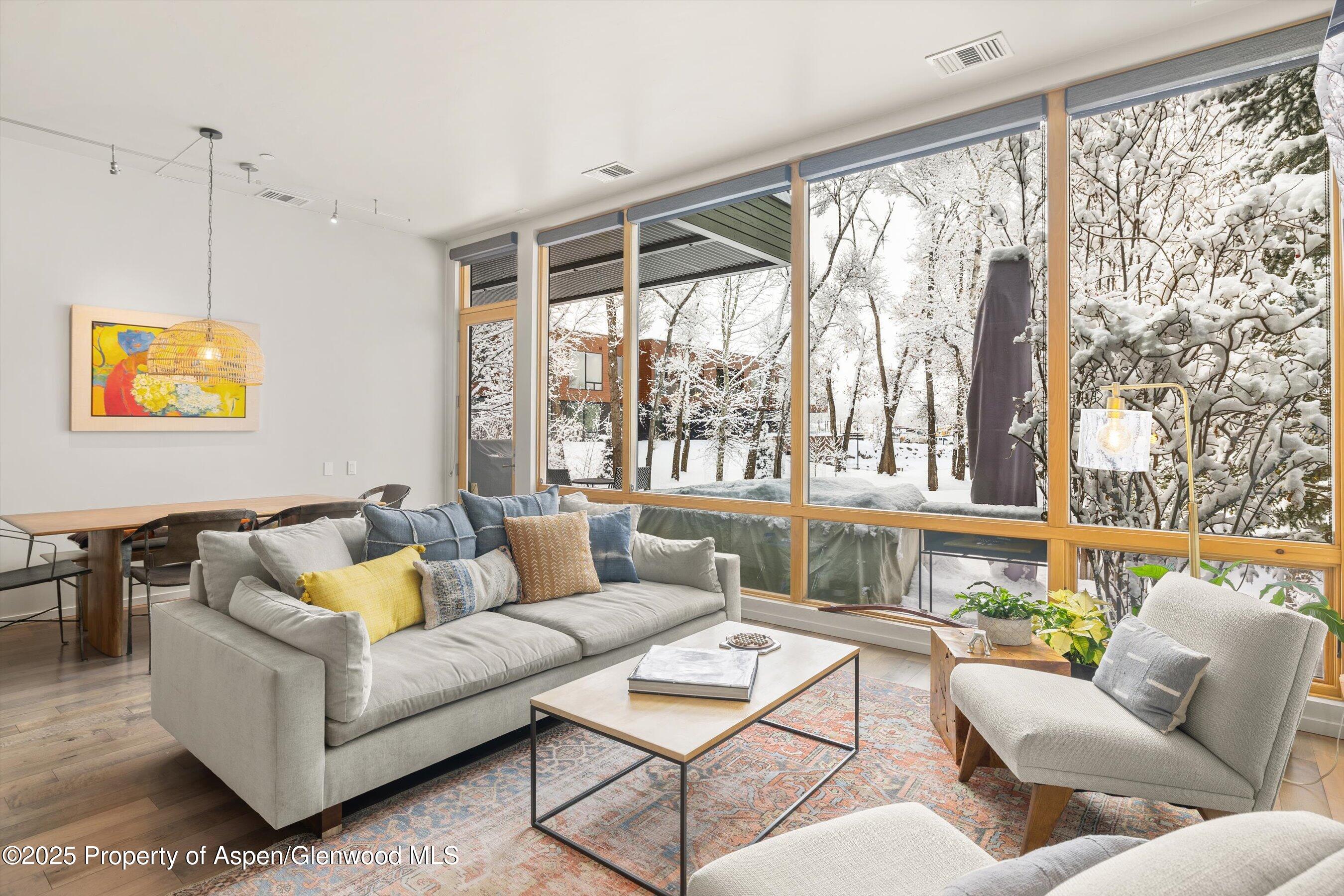 202 Evans Road, 104