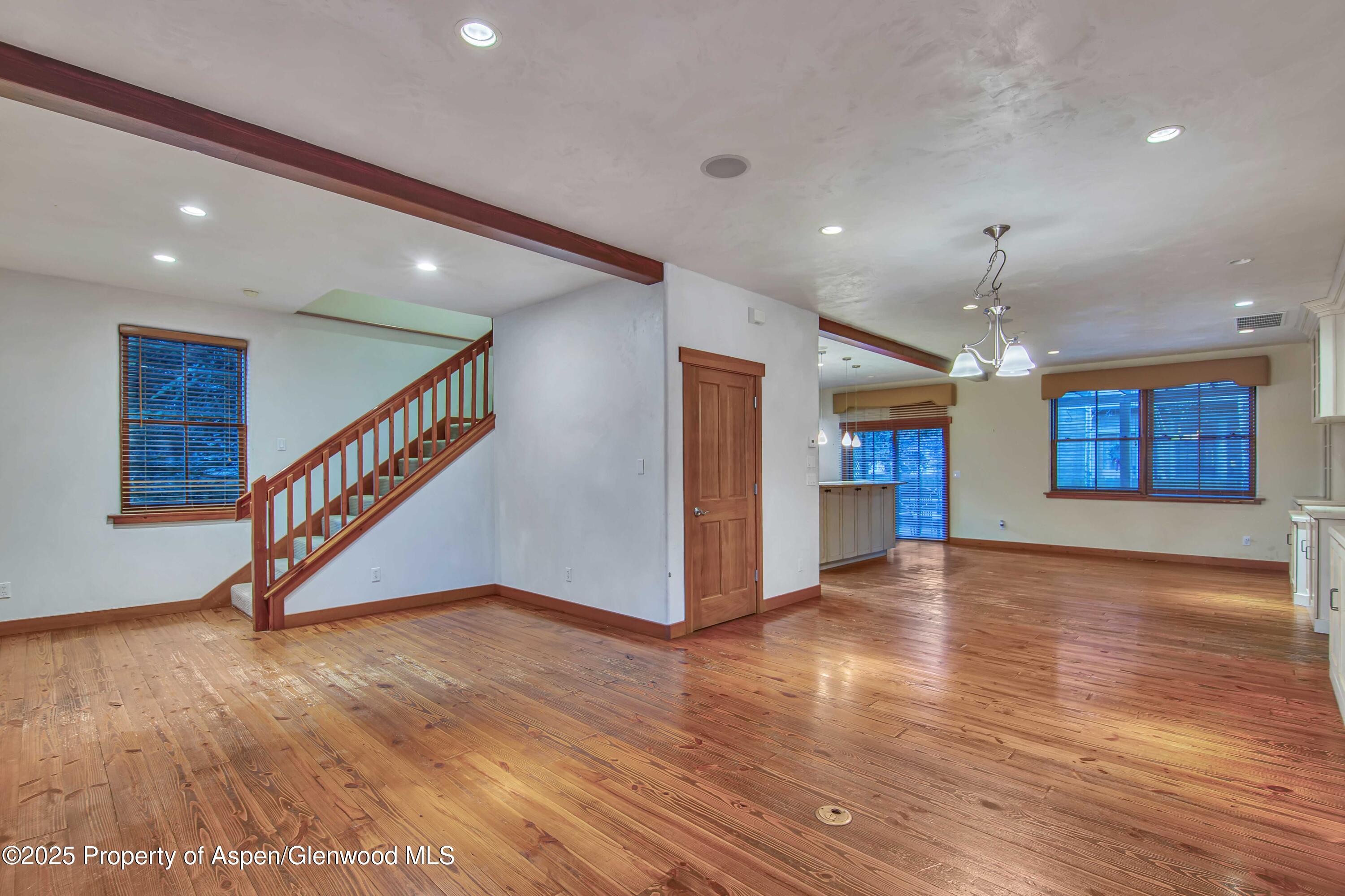 432 Meadow Court