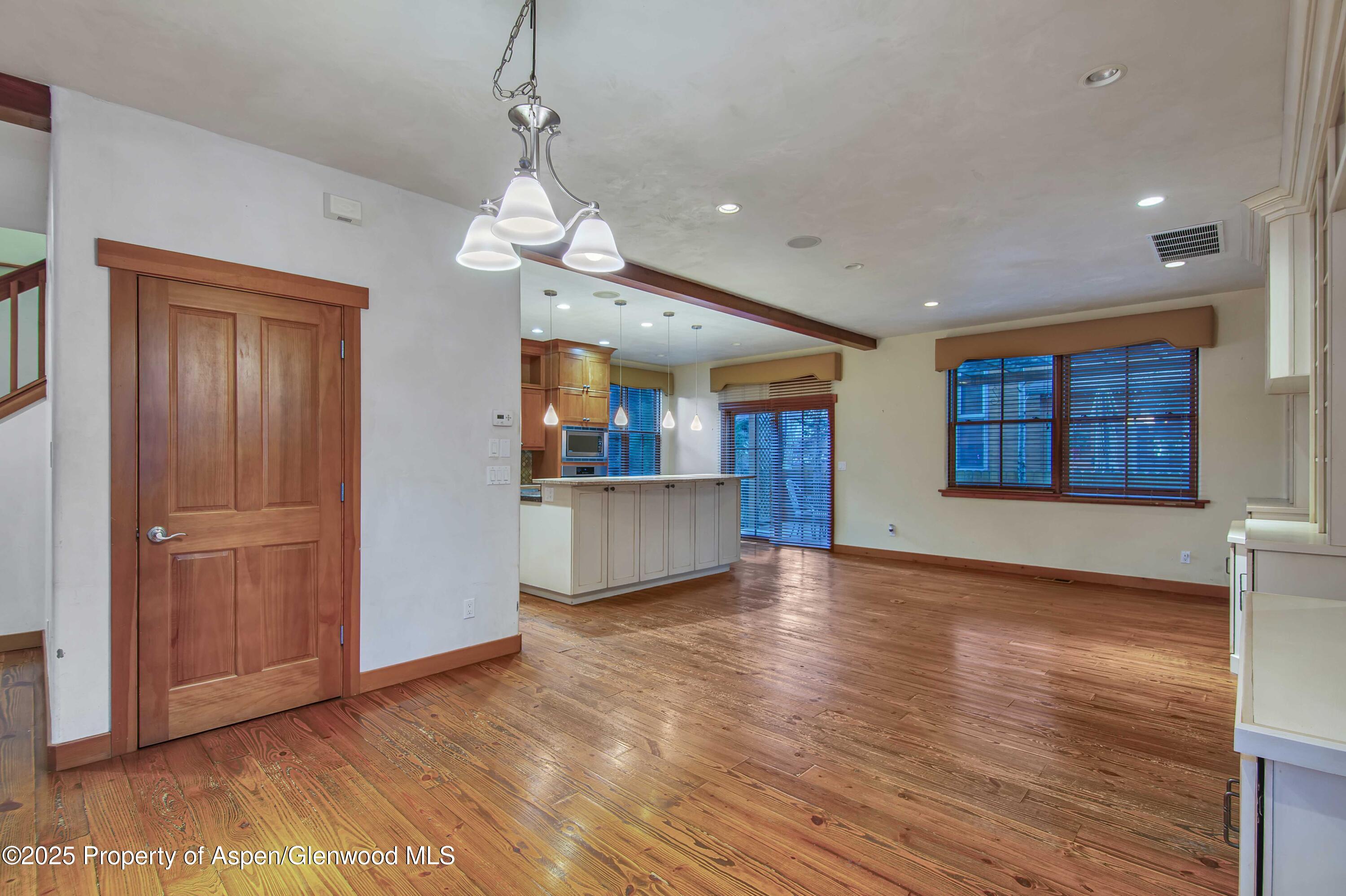 432 Meadow Court