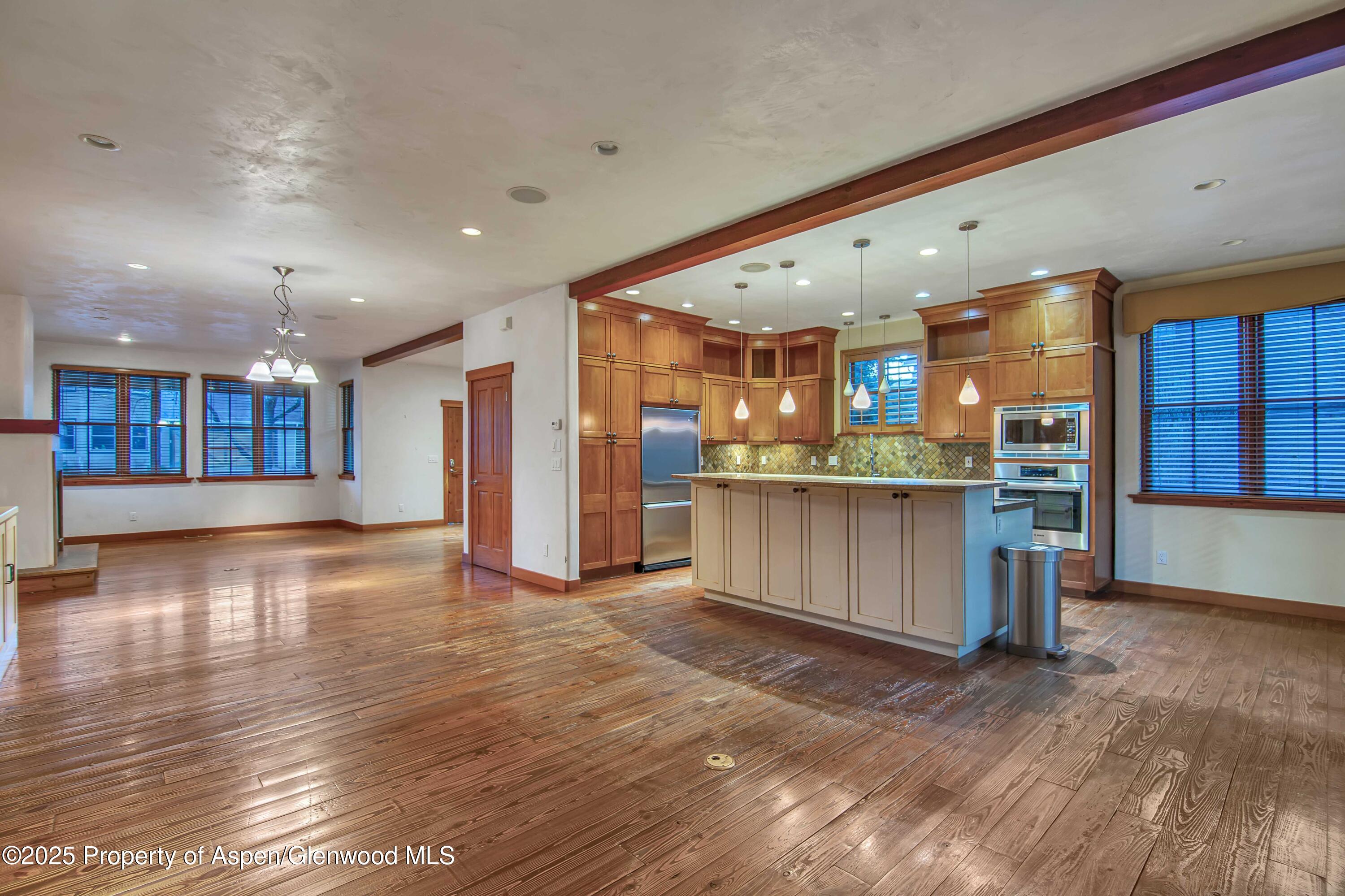 432 Meadow Court