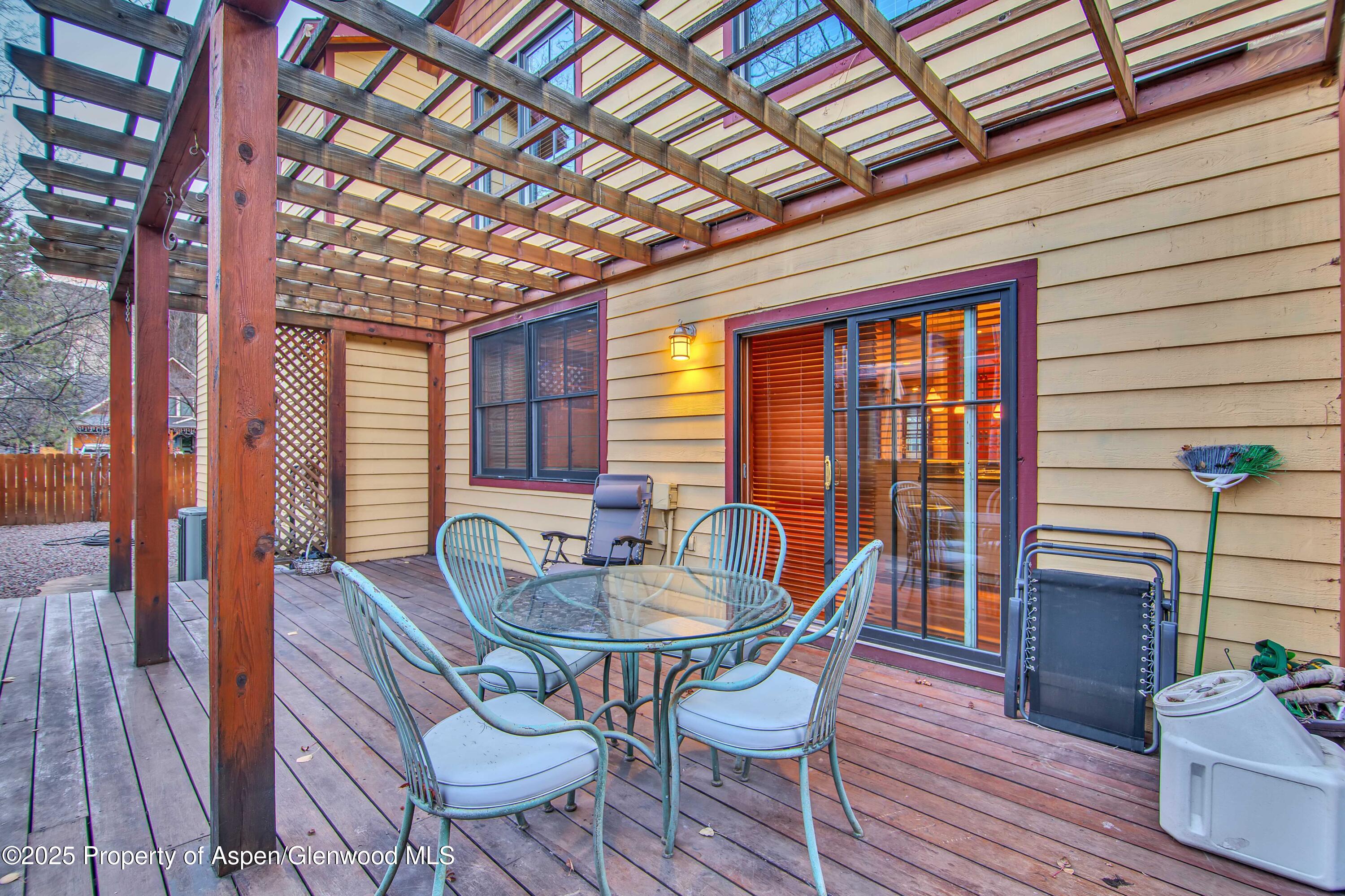 432 Meadow Court