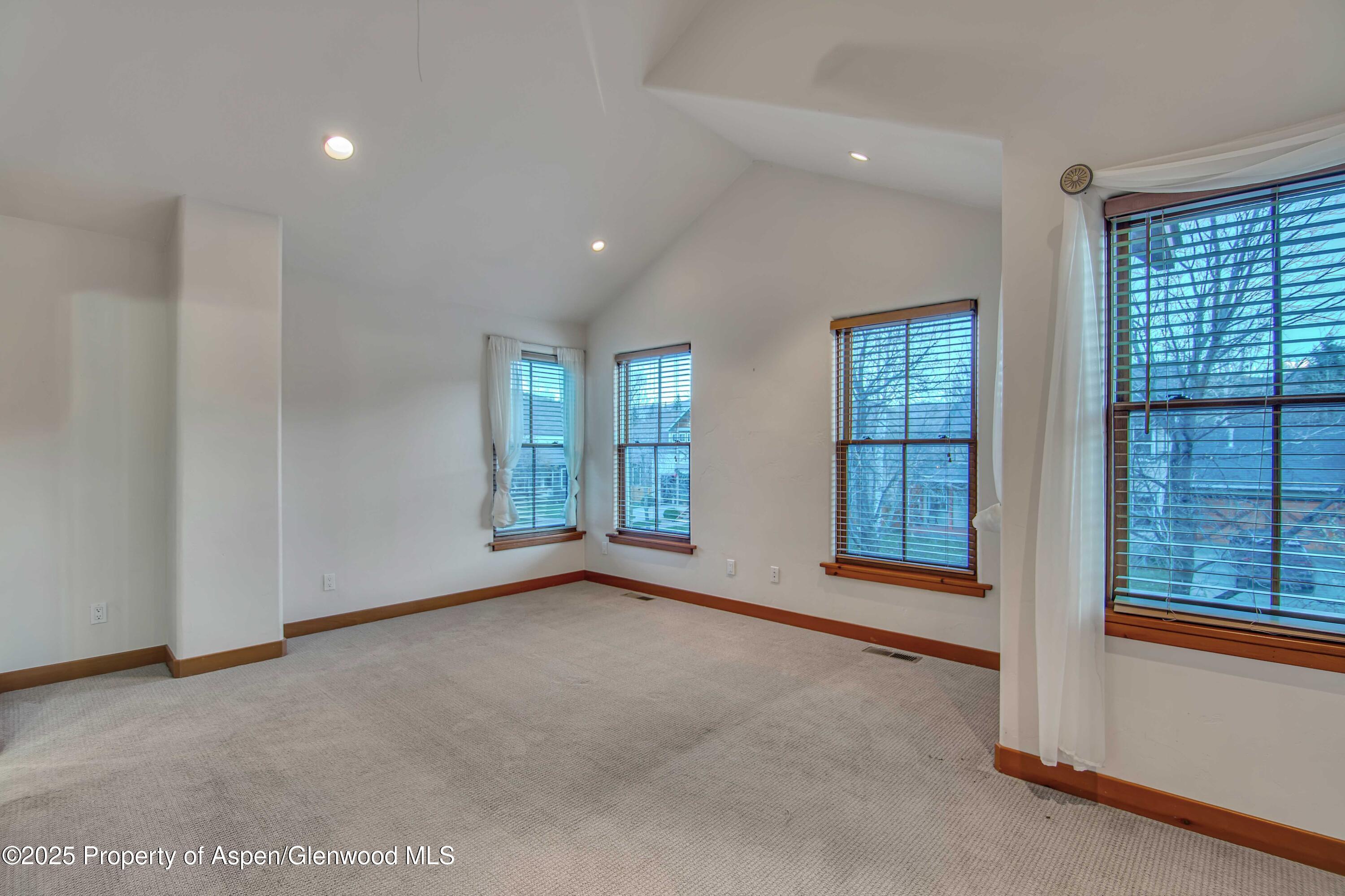 432 Meadow Court