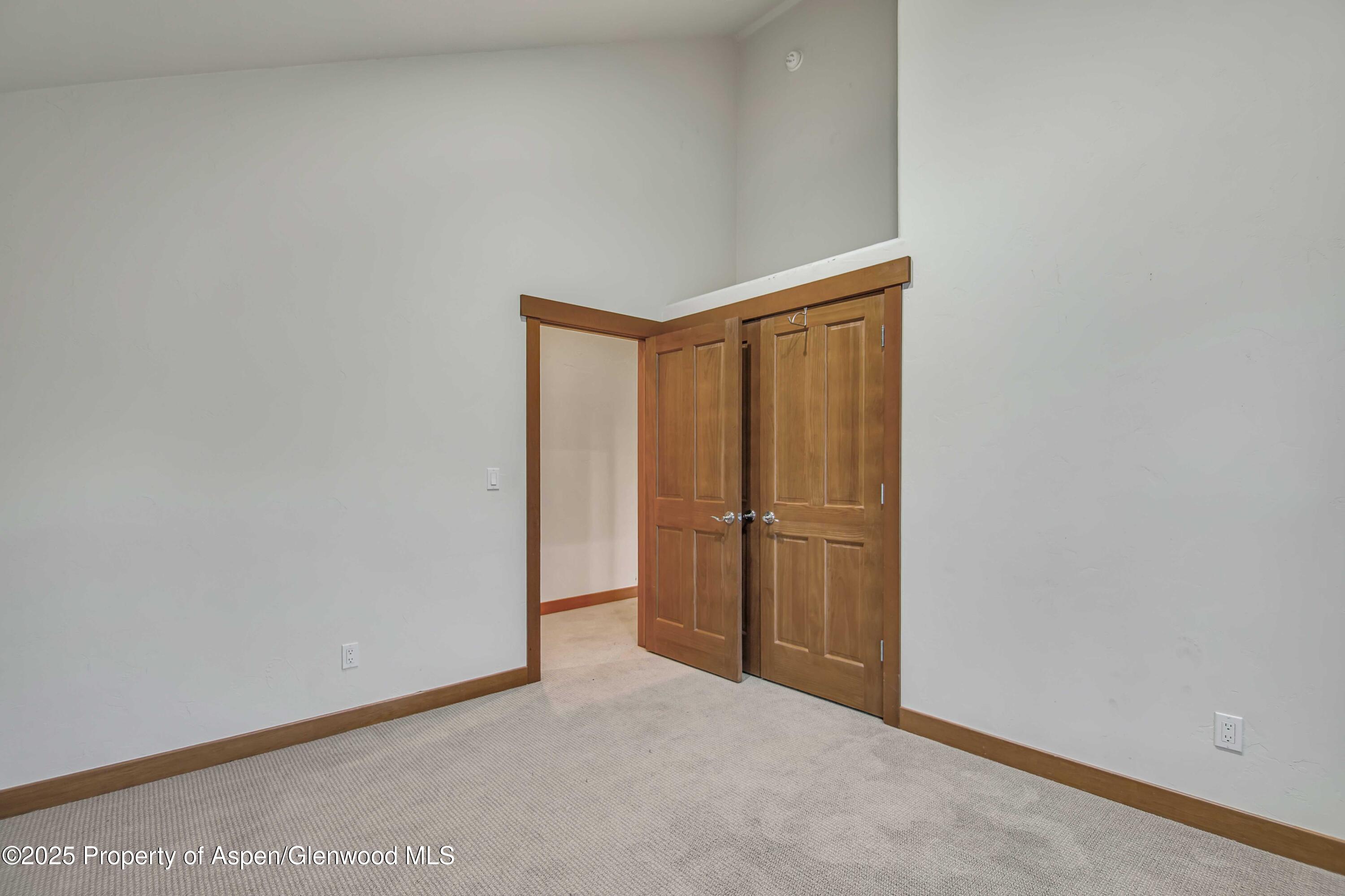 432 Meadow Court