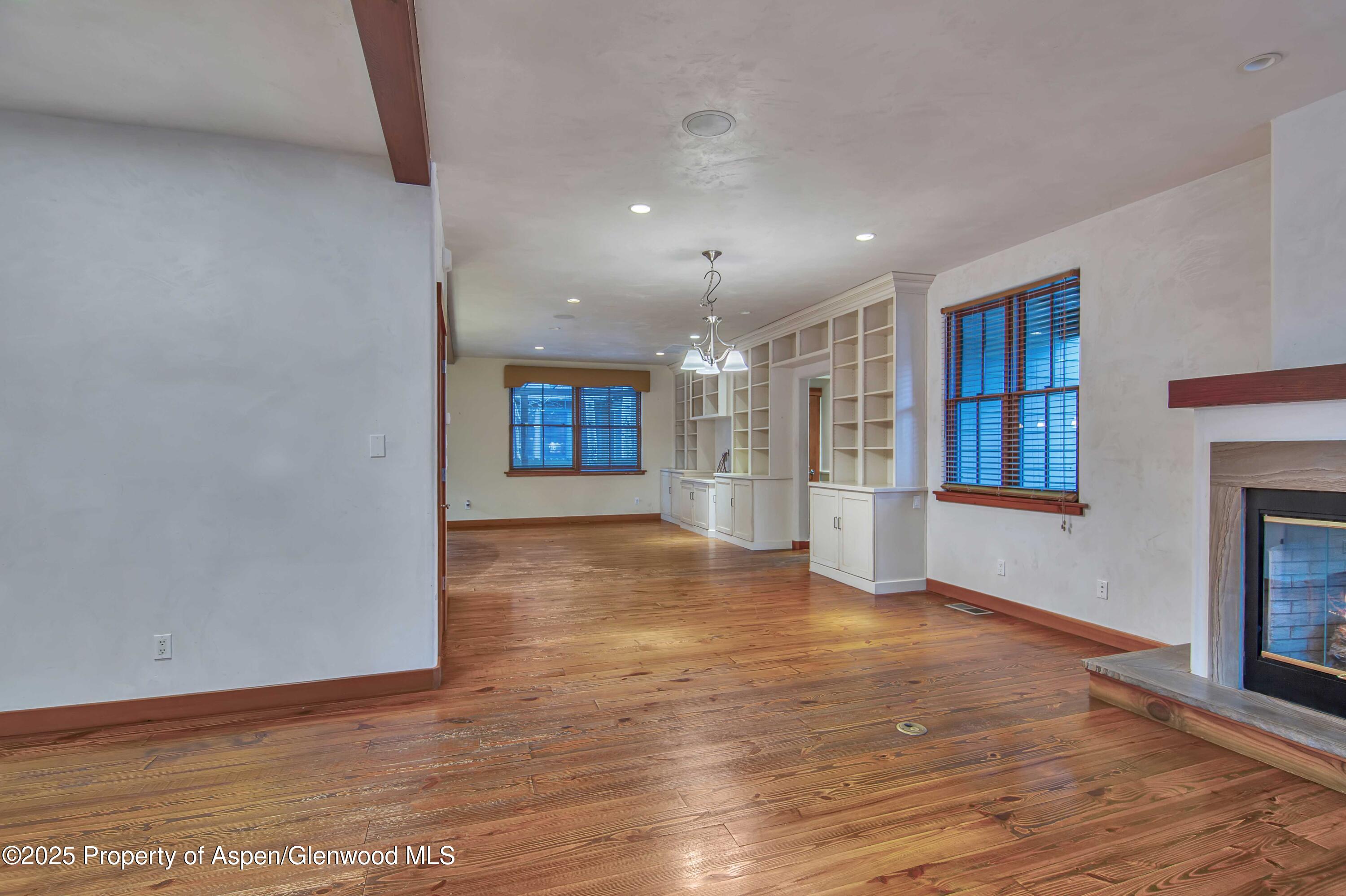 432 Meadow Court