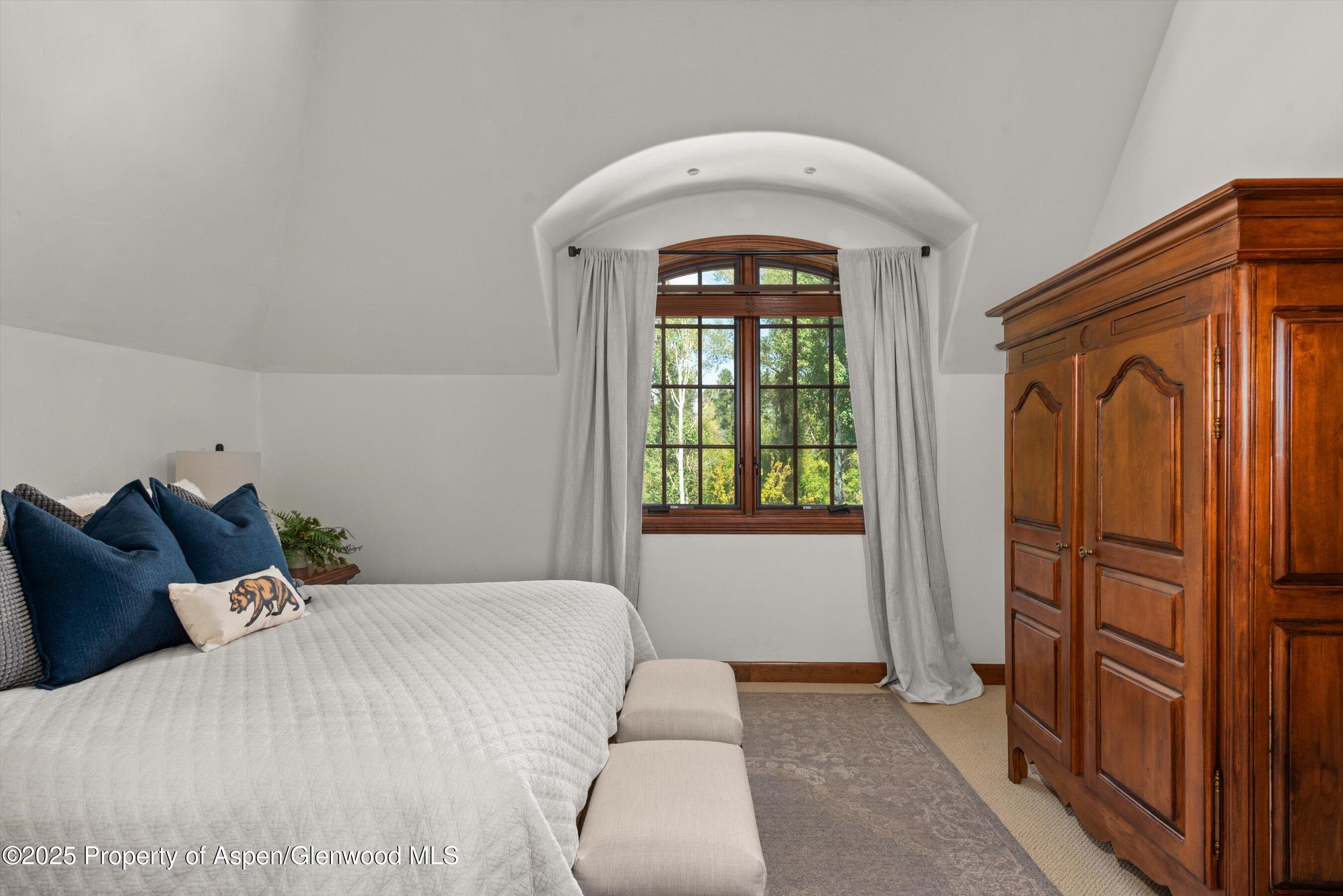 16 St Finnbar Farm Road