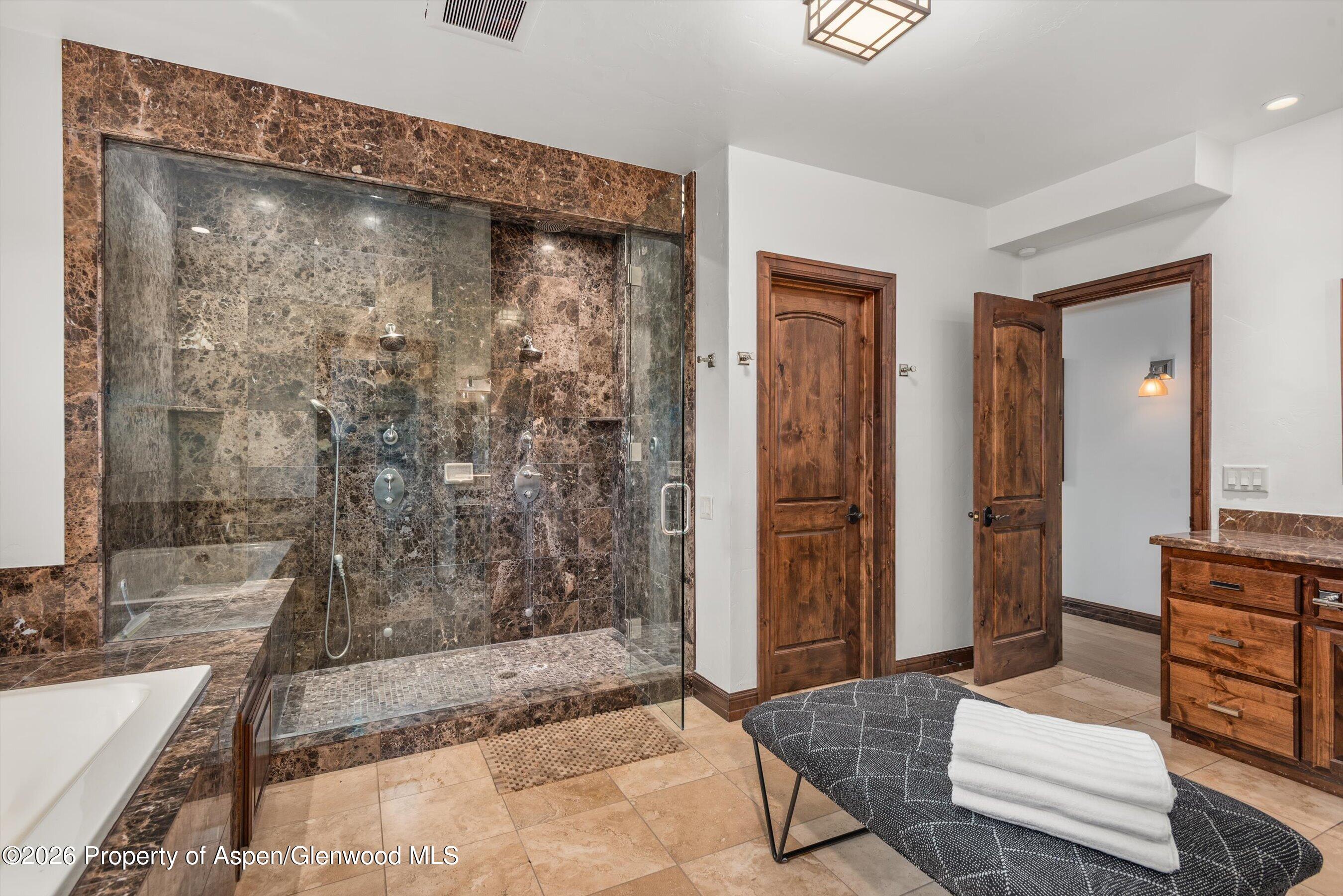 11 Pinon Lane