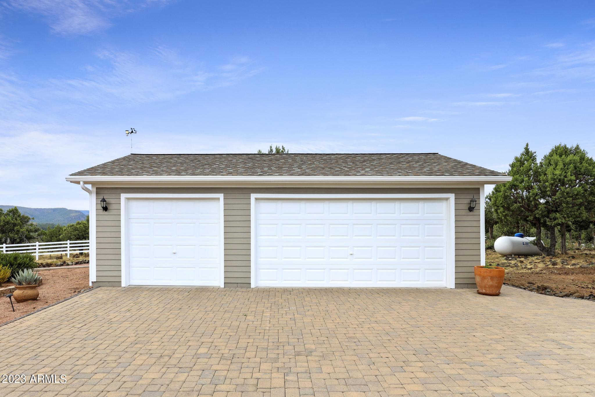 10491 W FOSSIL CREEK Road