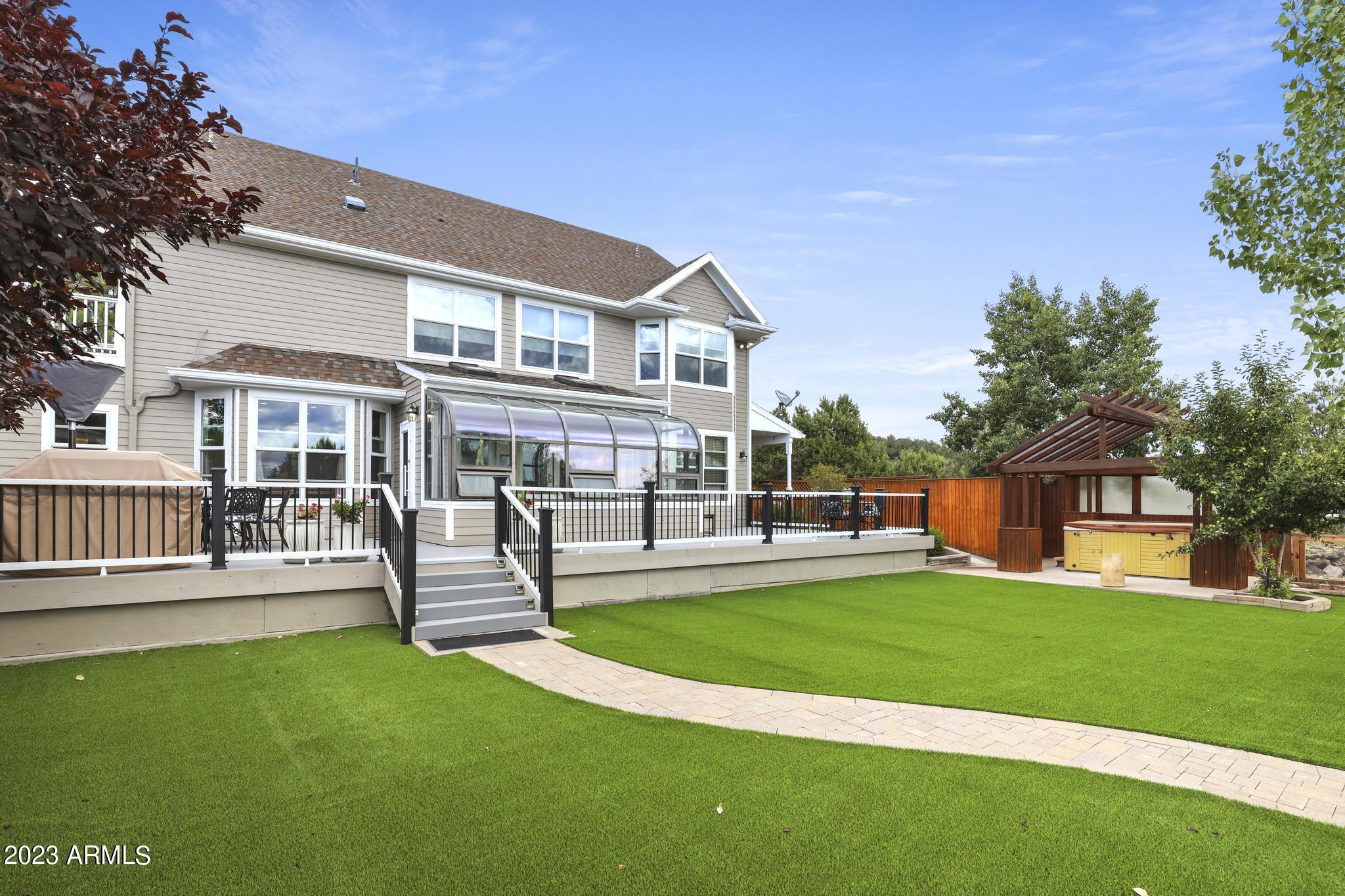 10491 W FOSSIL CREEK Road