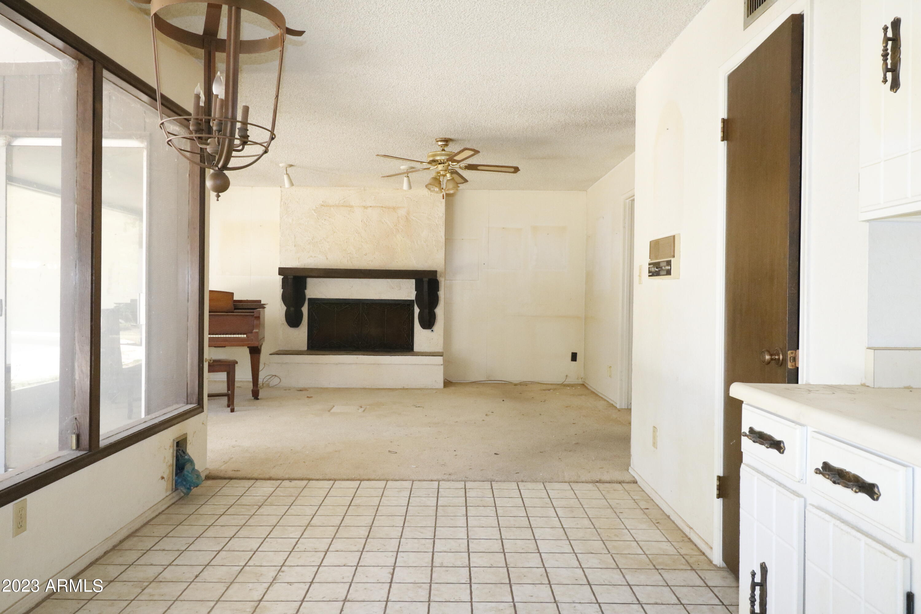 223 W PINE VALLEY Drive