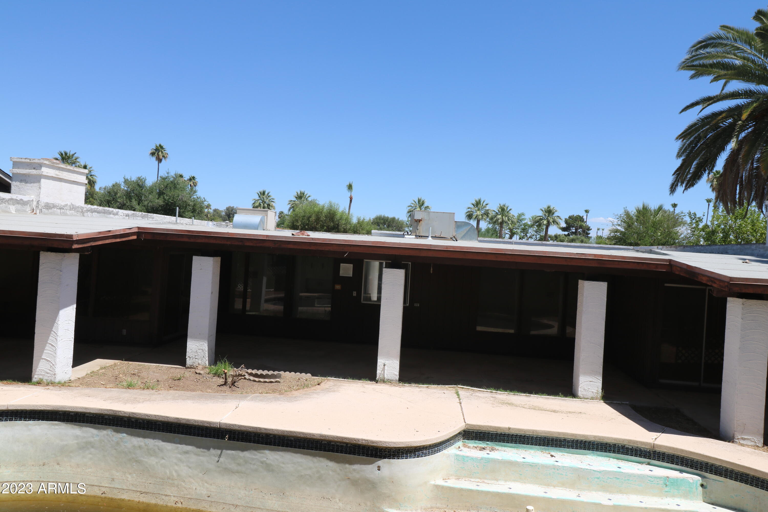 223 W PINE VALLEY Drive