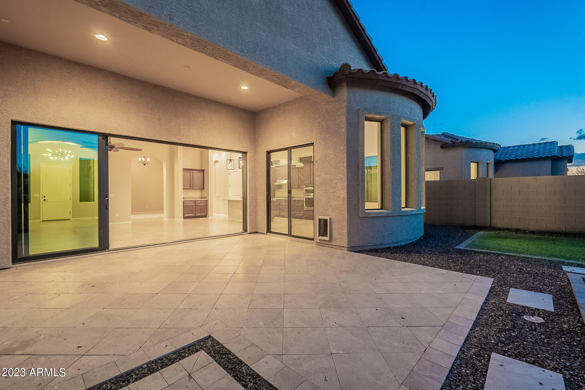 8518 E LOCKWOOD Street