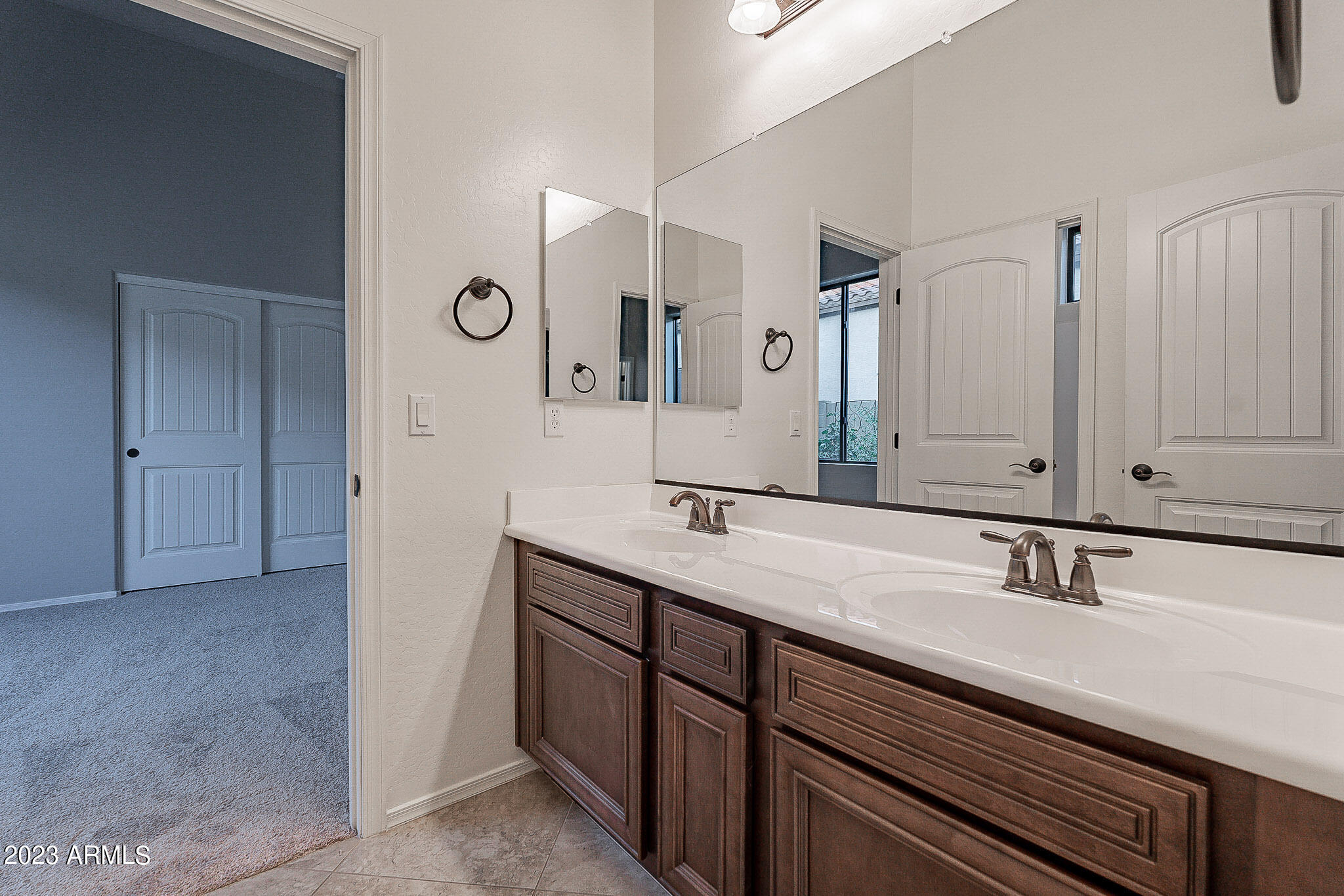 8518 E LOCKWOOD Street