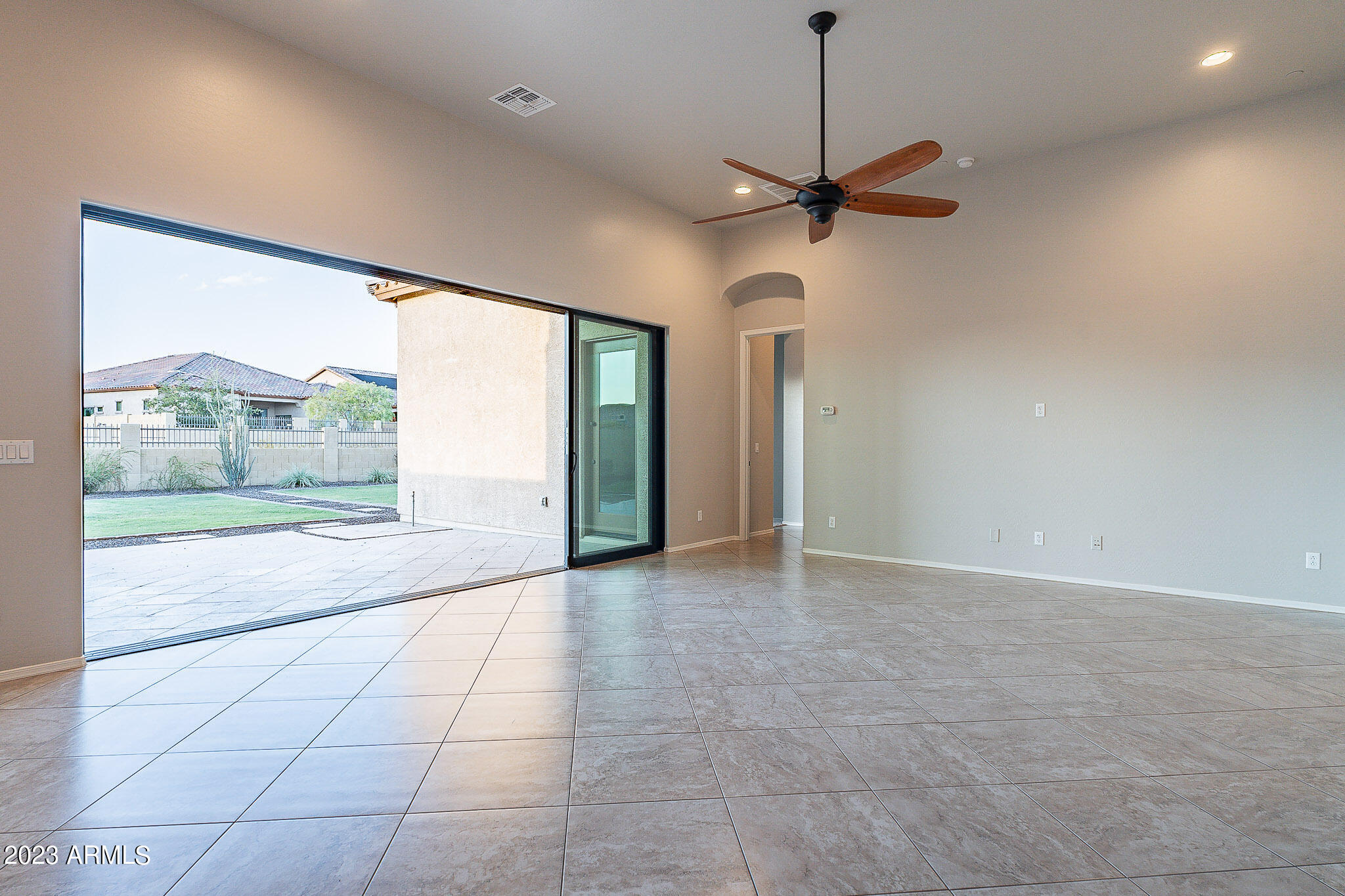 8518 E LOCKWOOD Street