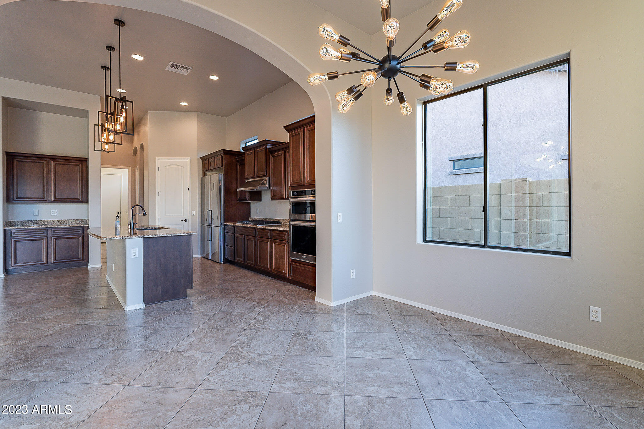 8518 E LOCKWOOD Street