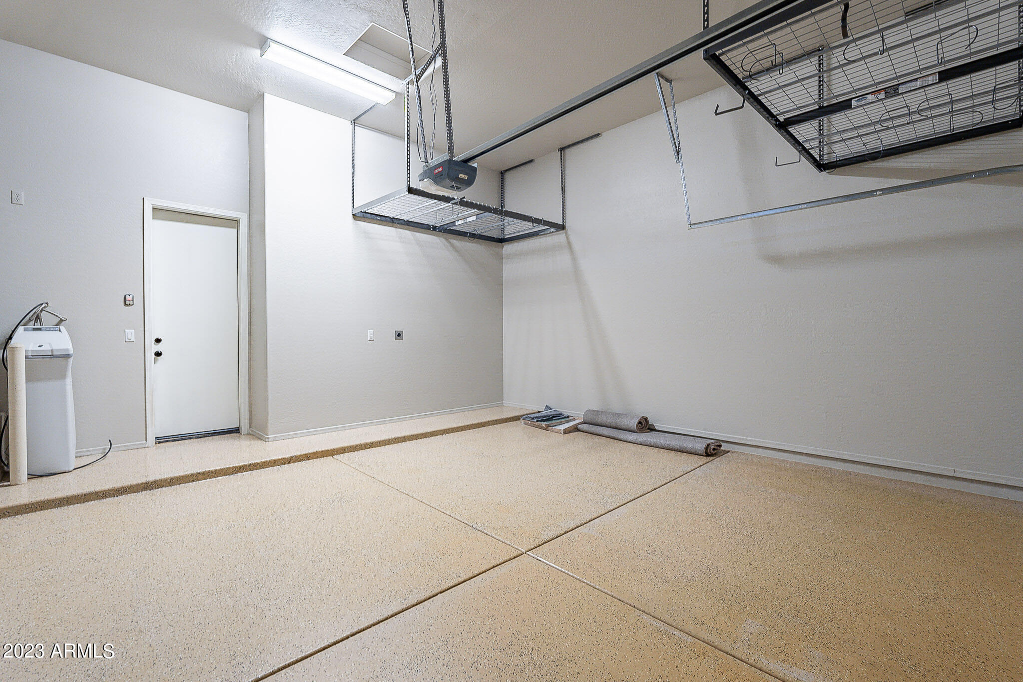 8518 E LOCKWOOD Street