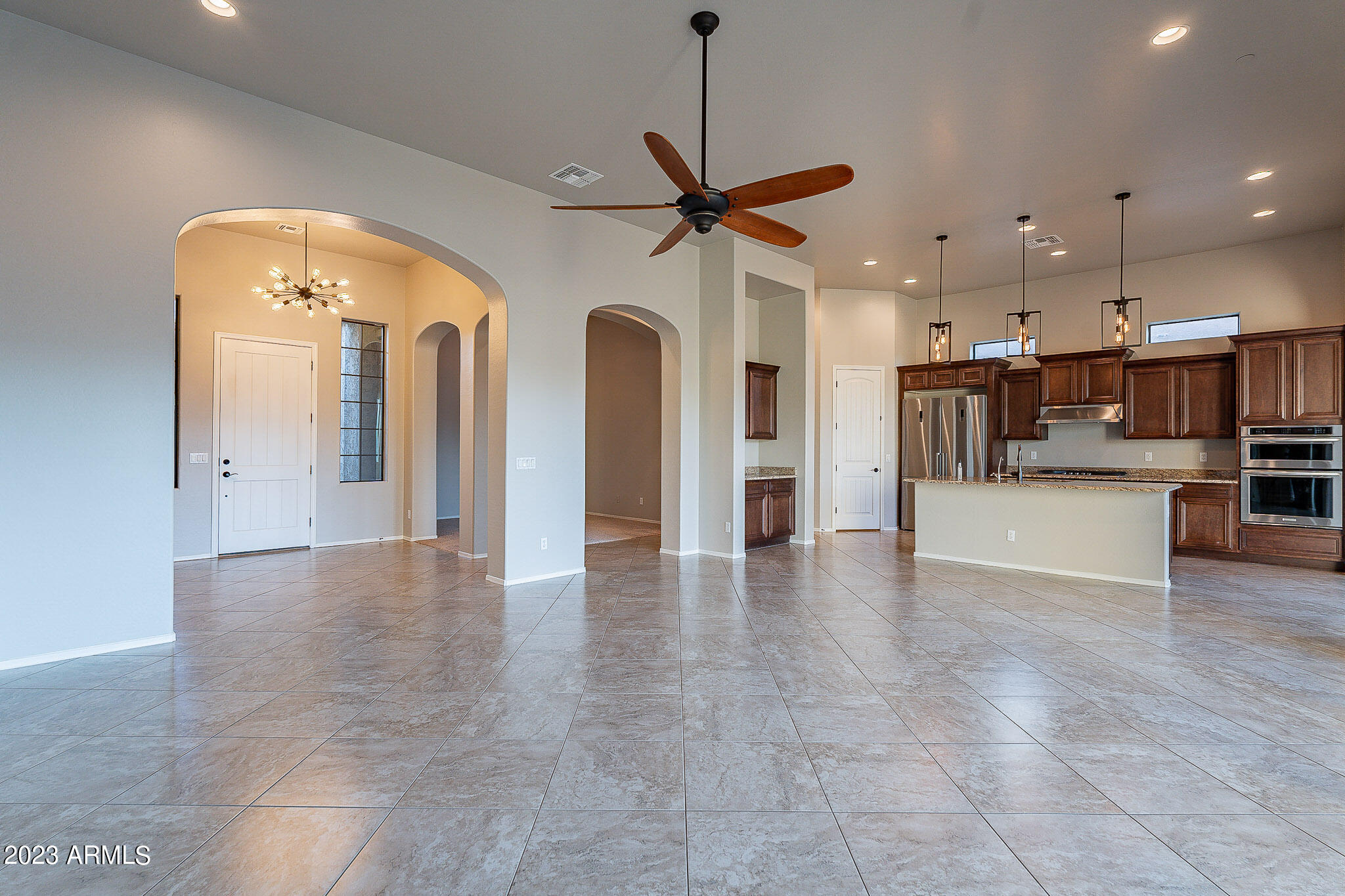 8518 E LOCKWOOD Street