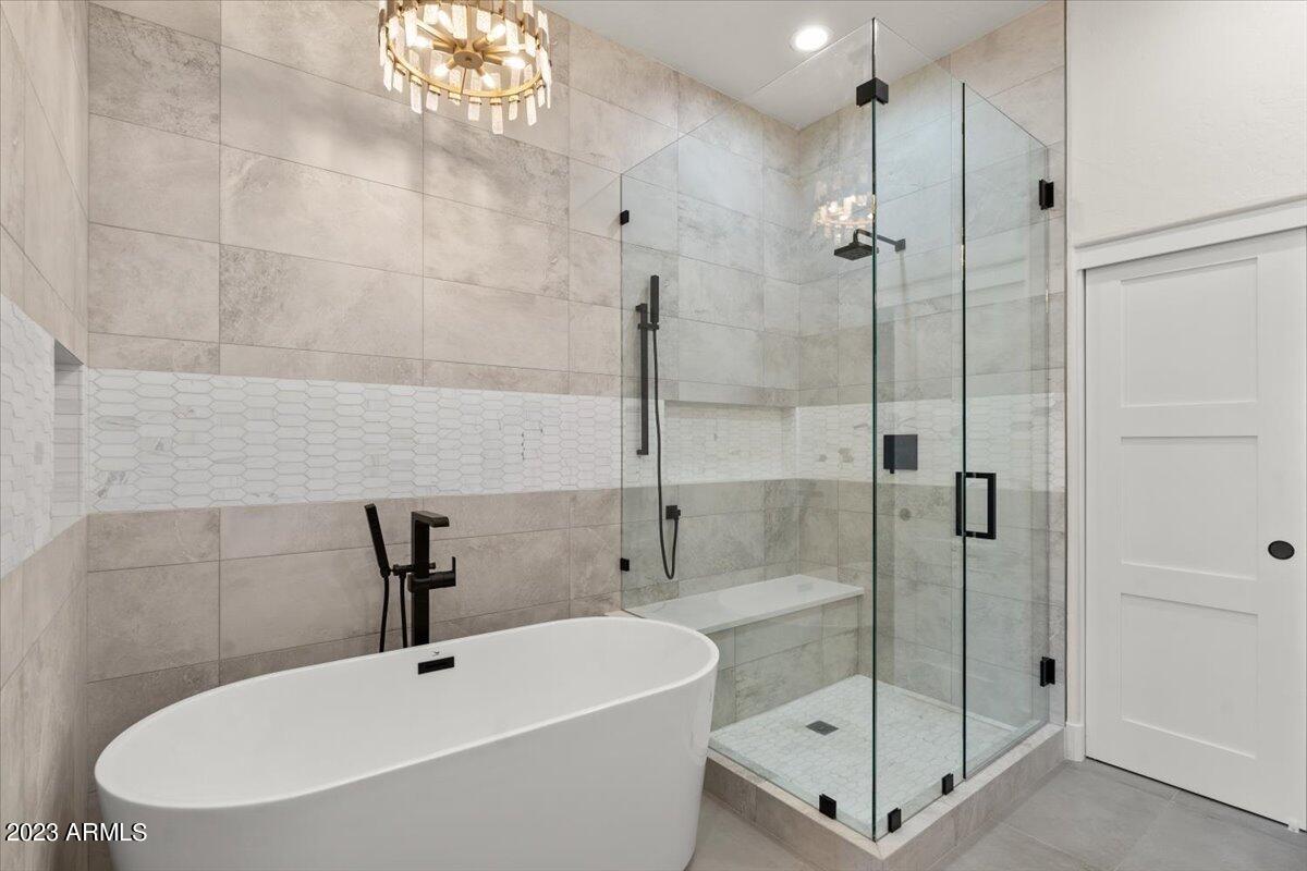 19550 N GRAYHAWK Drive, 1127