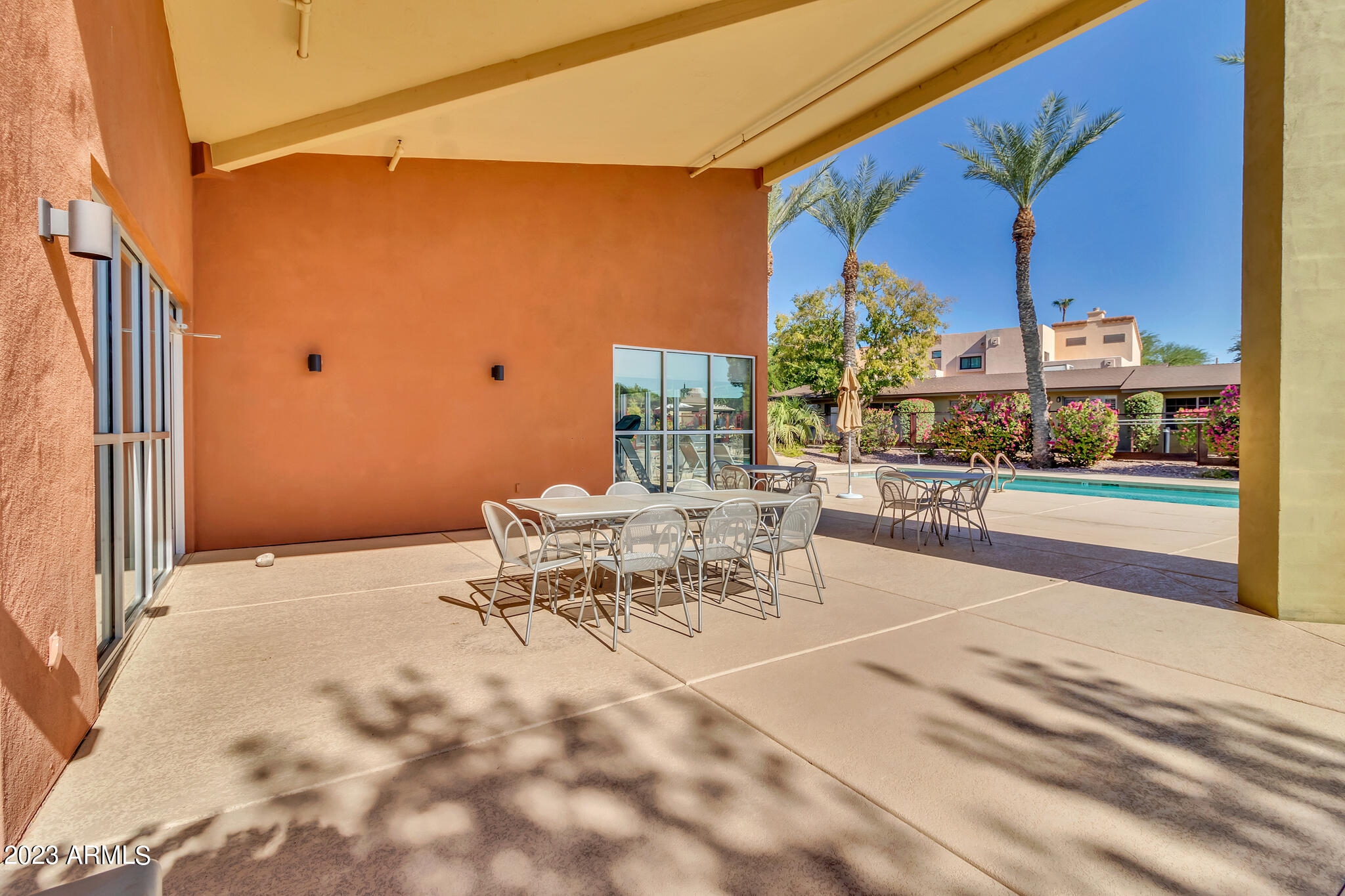 1850 E MARYLAND Avenue, 28