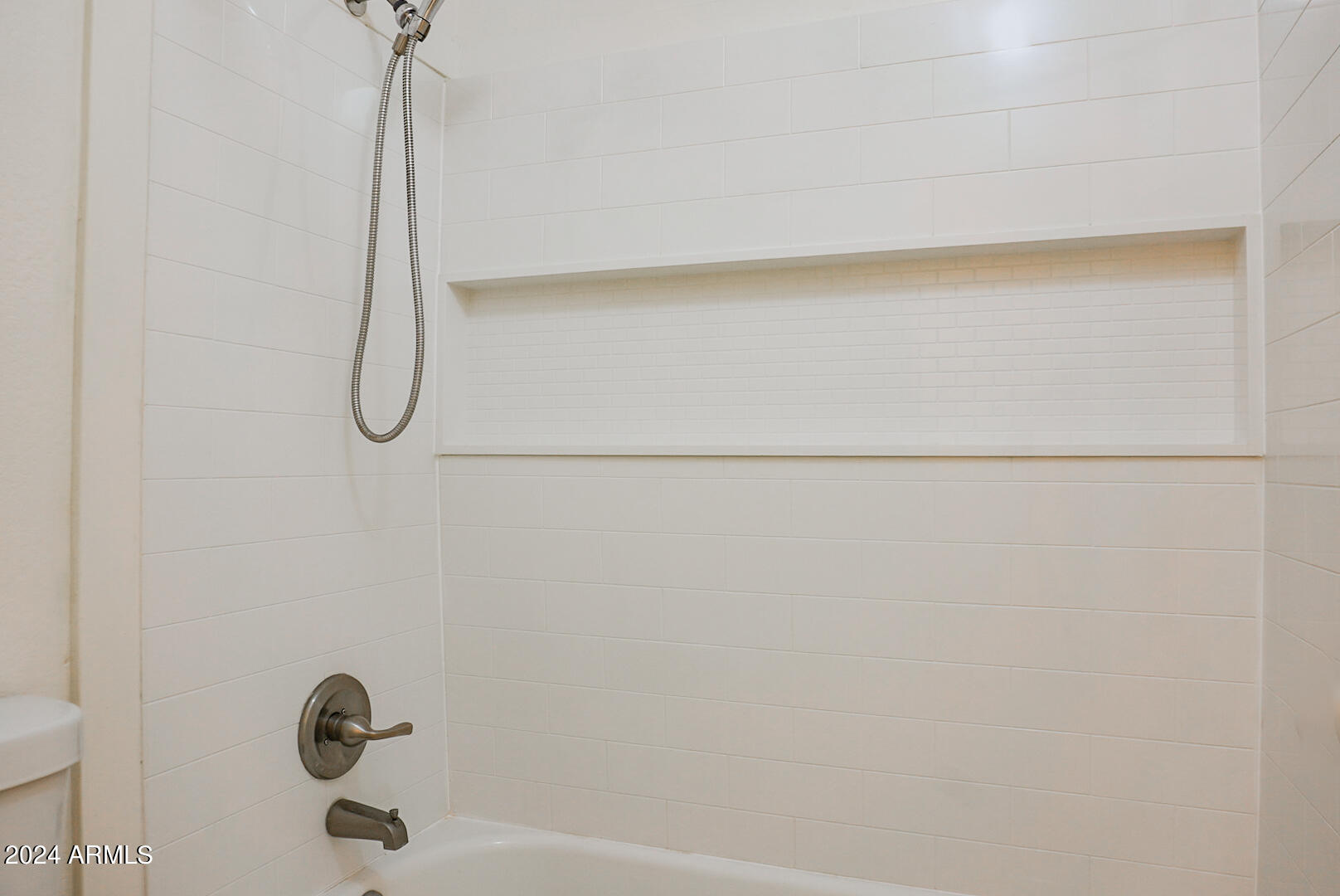 4211 E PALM Lane, 206