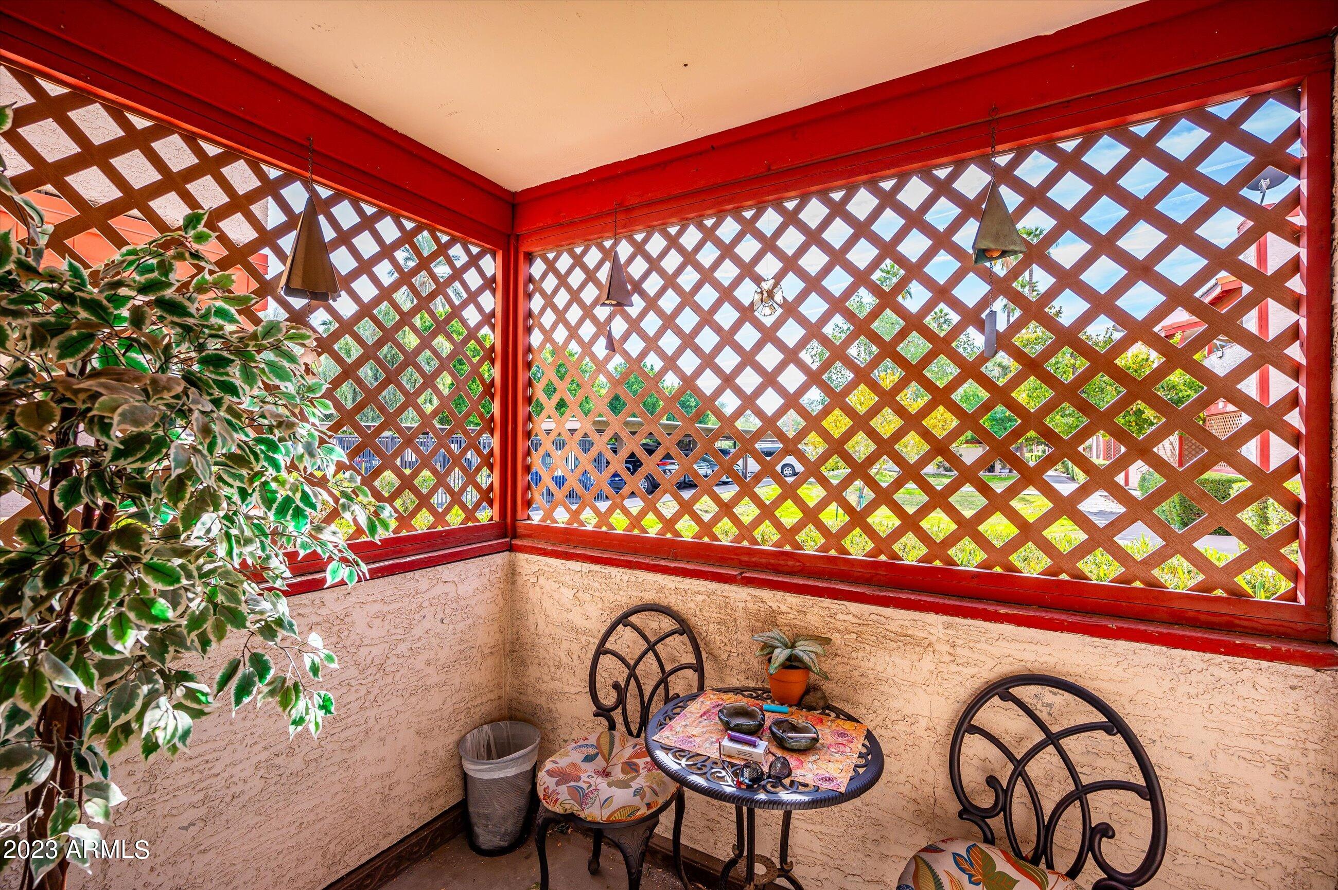 4211 E PALM Lane, 103