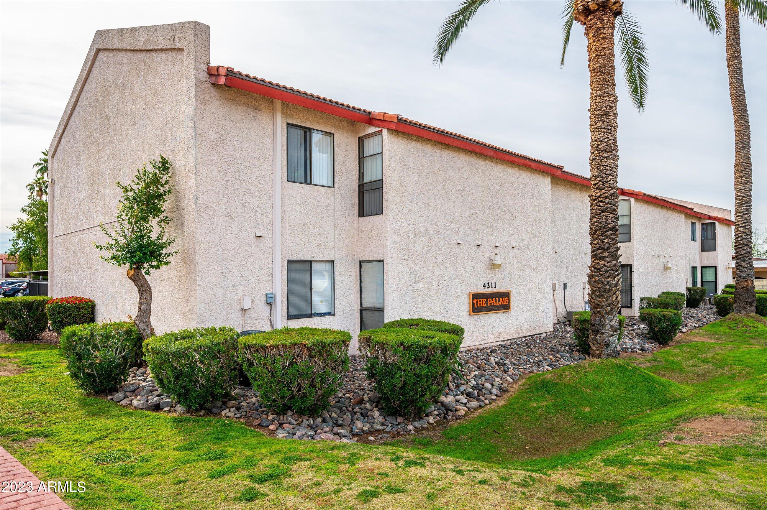 4211 E PALM Lane, 103