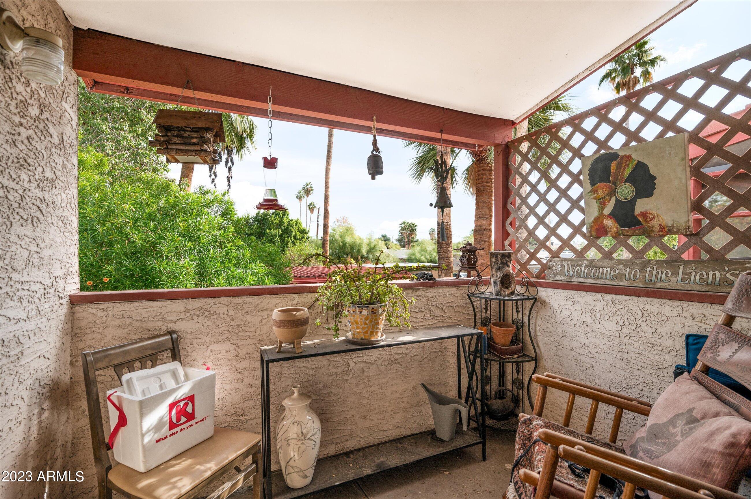 4211 E PALM Lane, 211