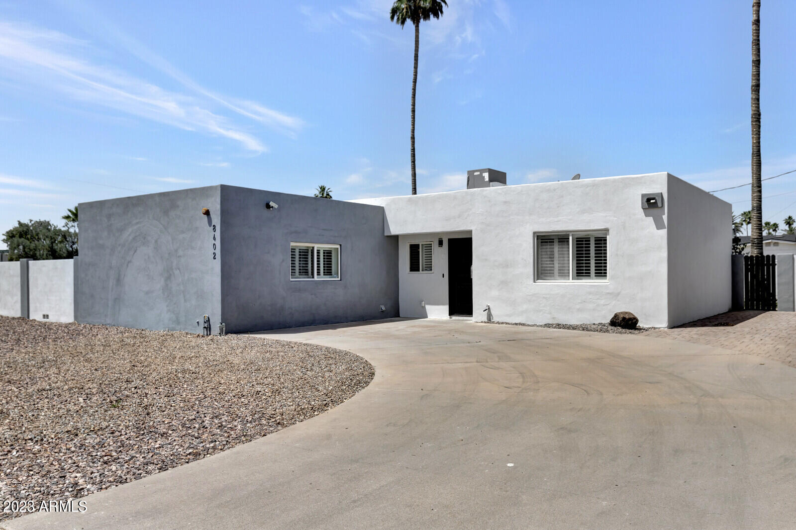 8402 E MACKENZIE Drive