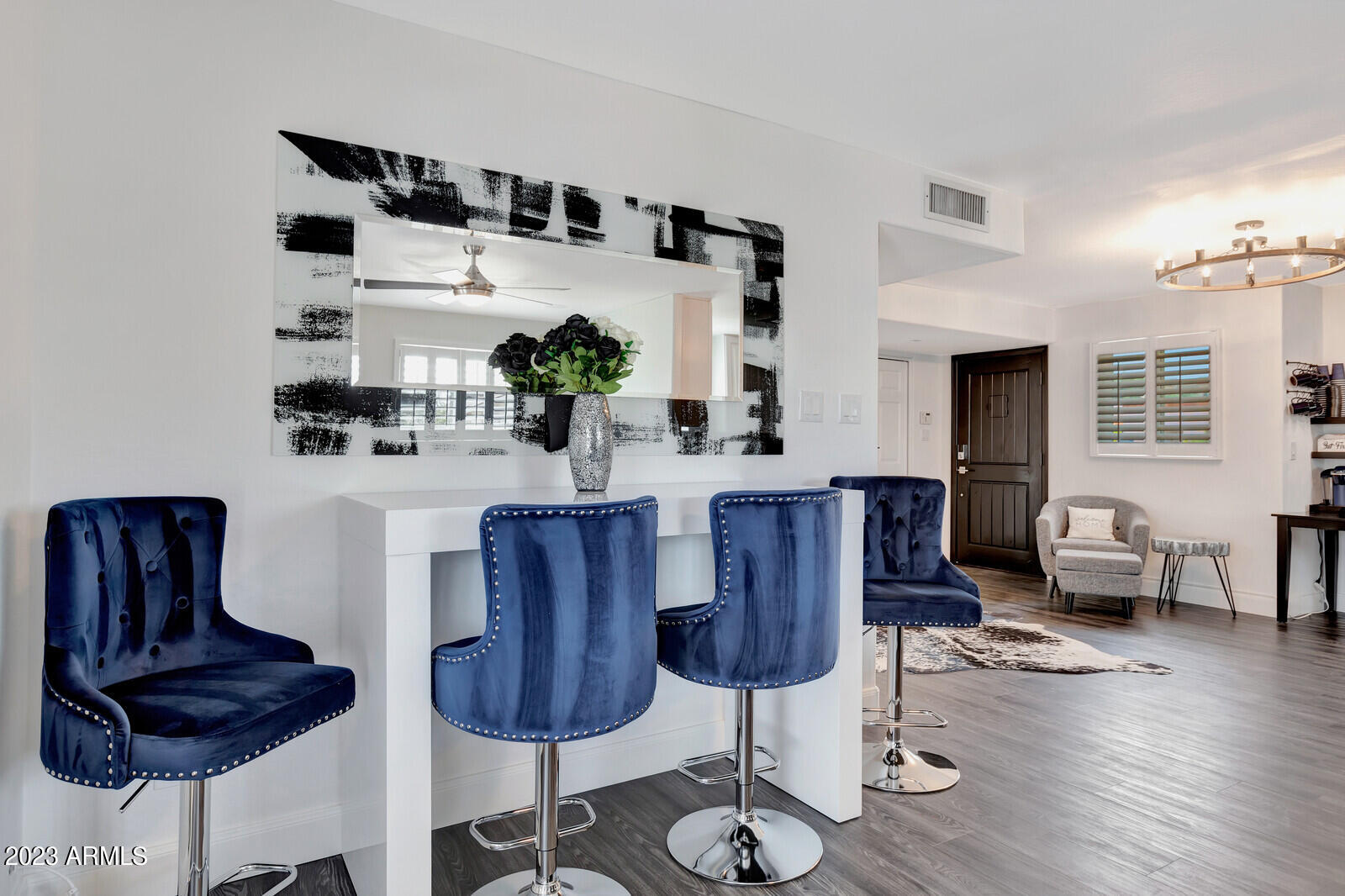 8402 E MACKENZIE Drive