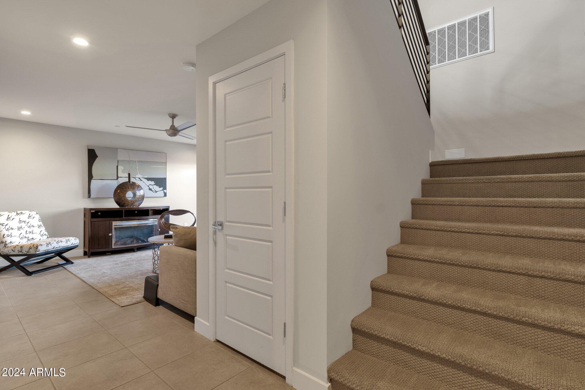 3233 N 70TH Street # 1021