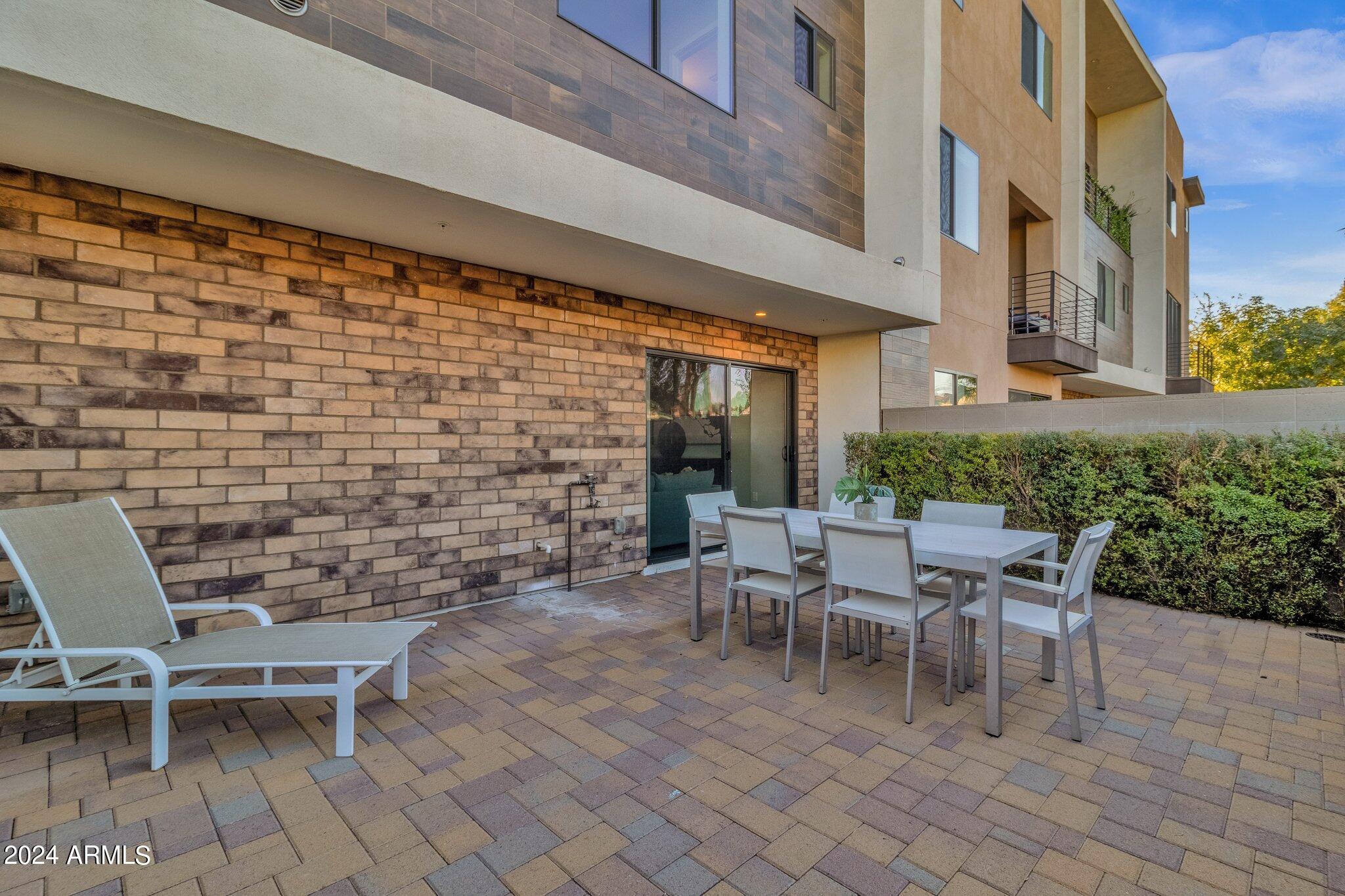 3233 N 70TH Street # 1021